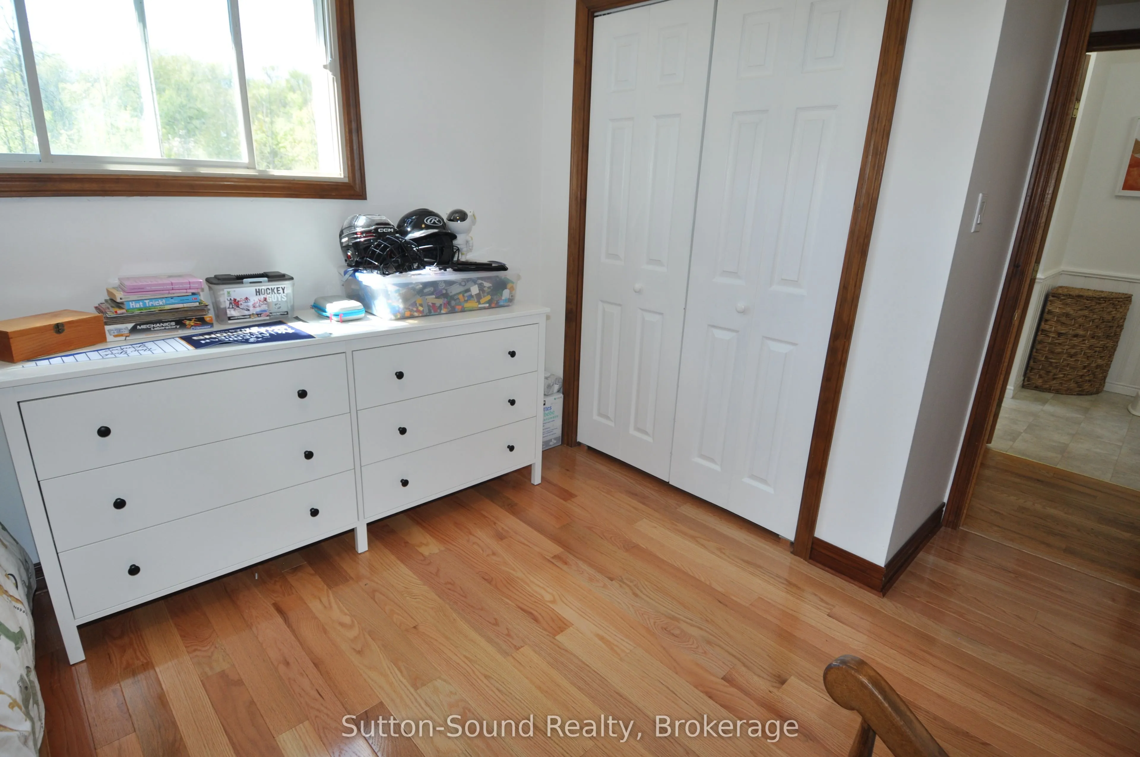 444 Balmy Beach Road