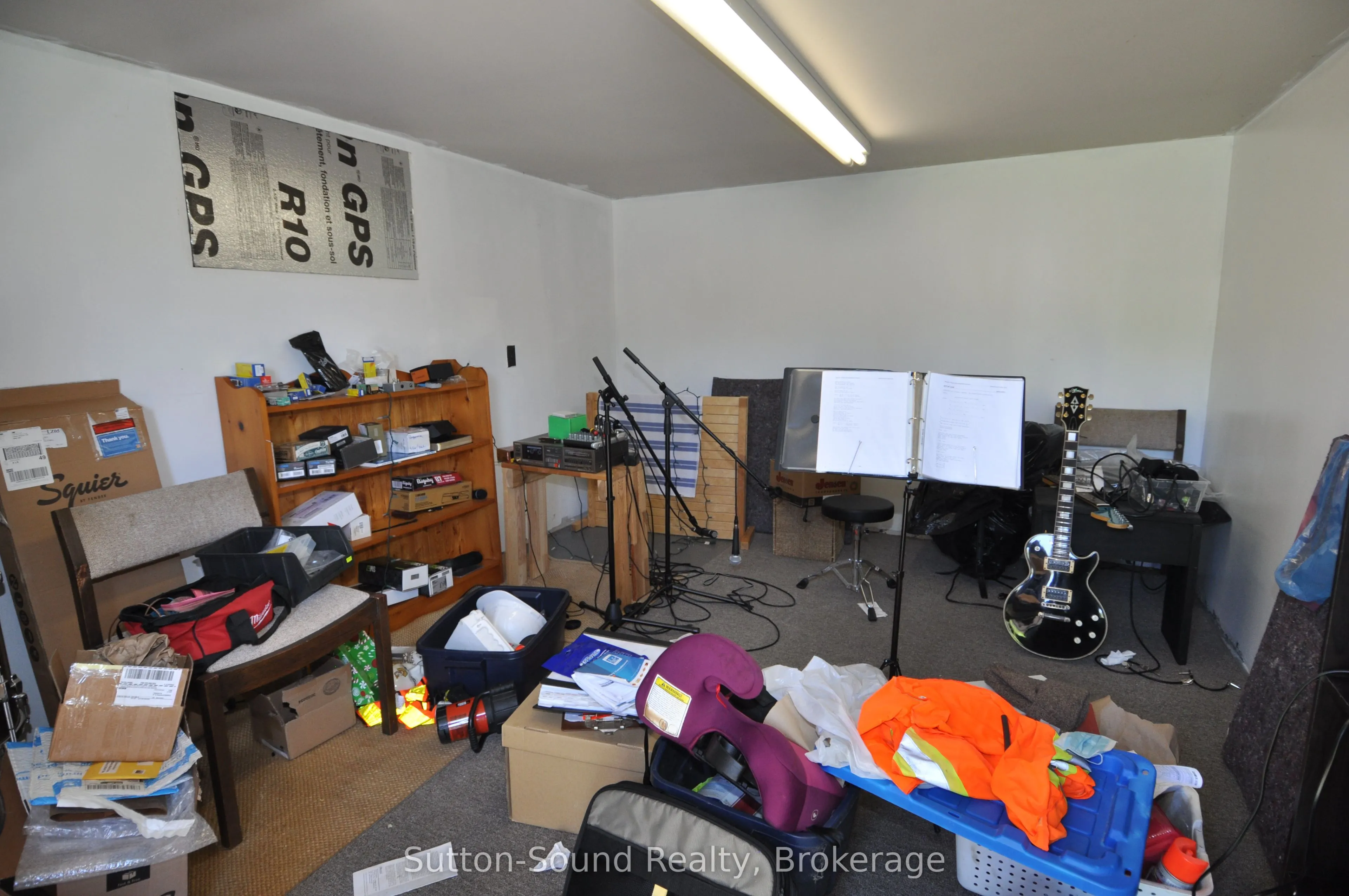 444 Balmy Beach Road