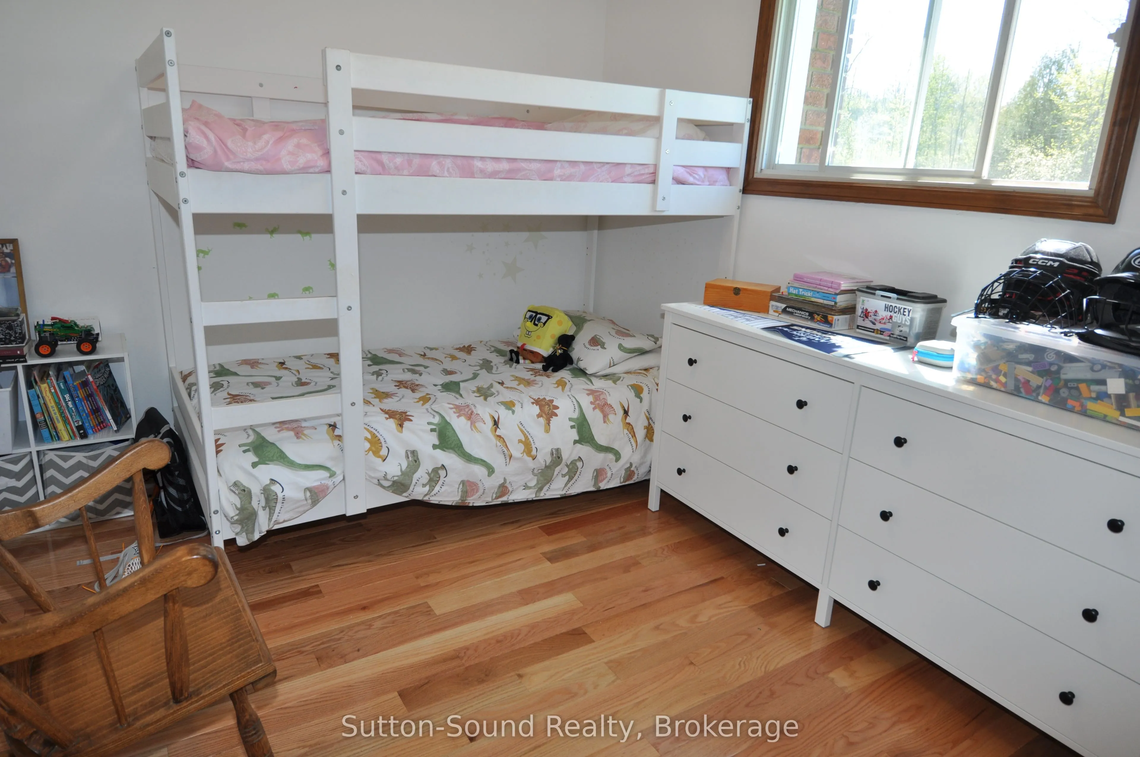 444 Balmy Beach Road