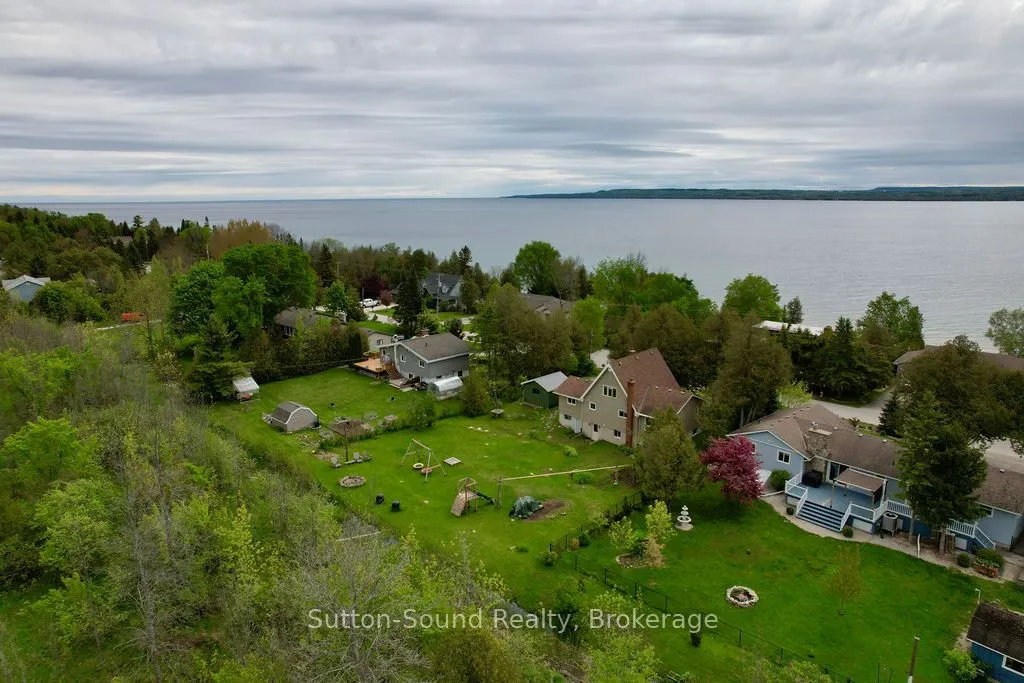 444 Balmy Beach Road