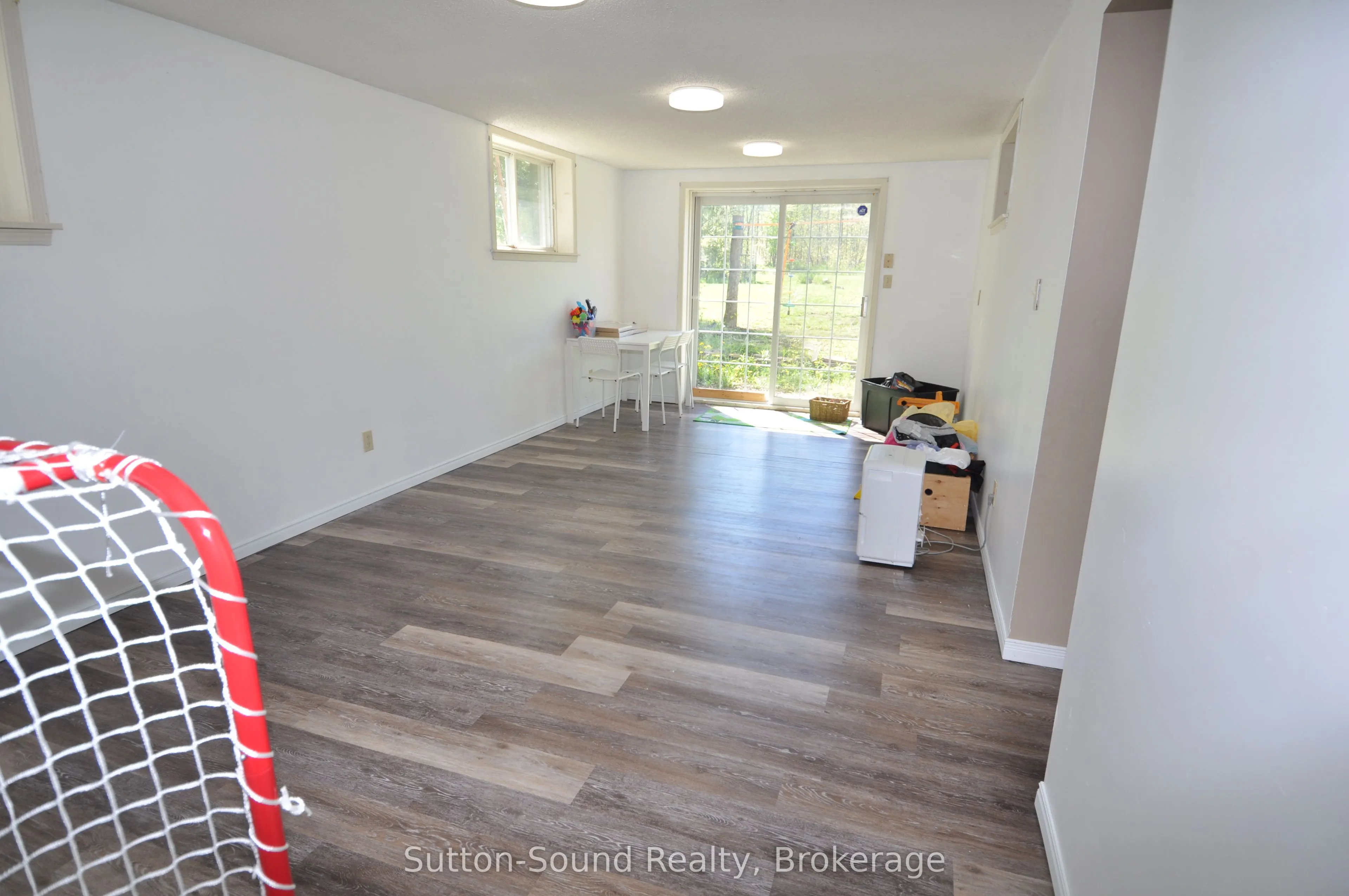 444 Balmy Beach Road