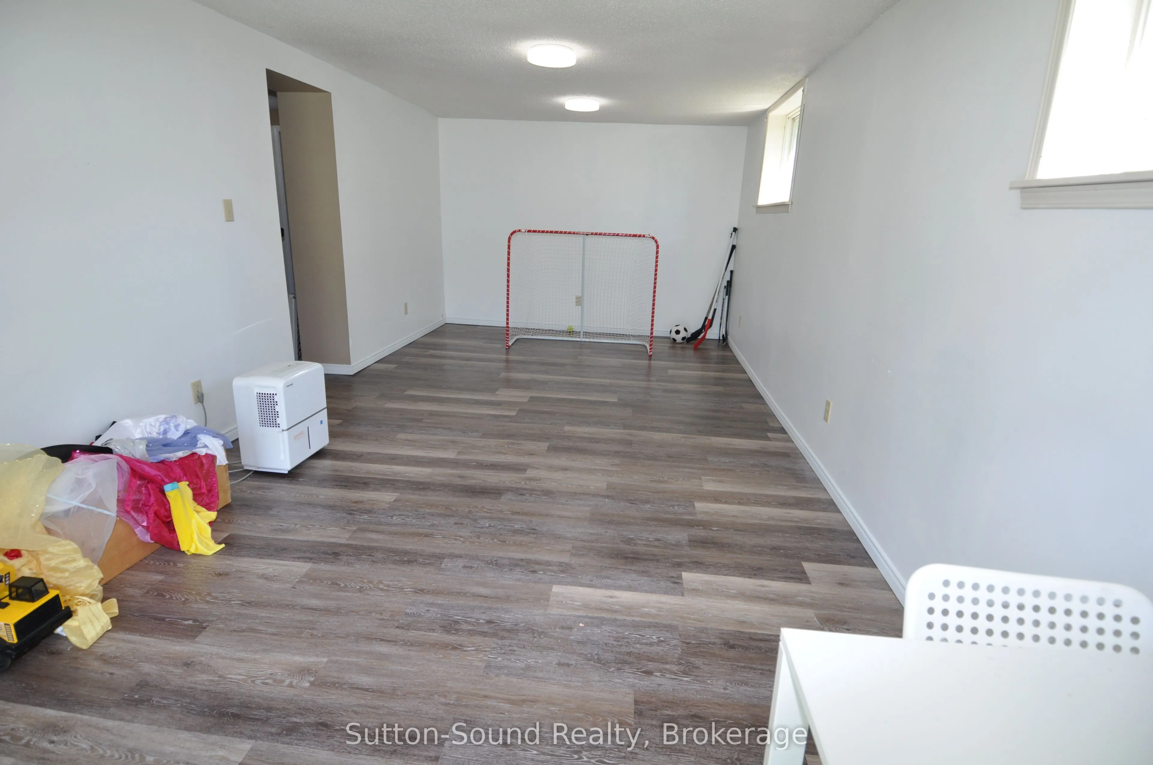 444 Balmy Beach Road