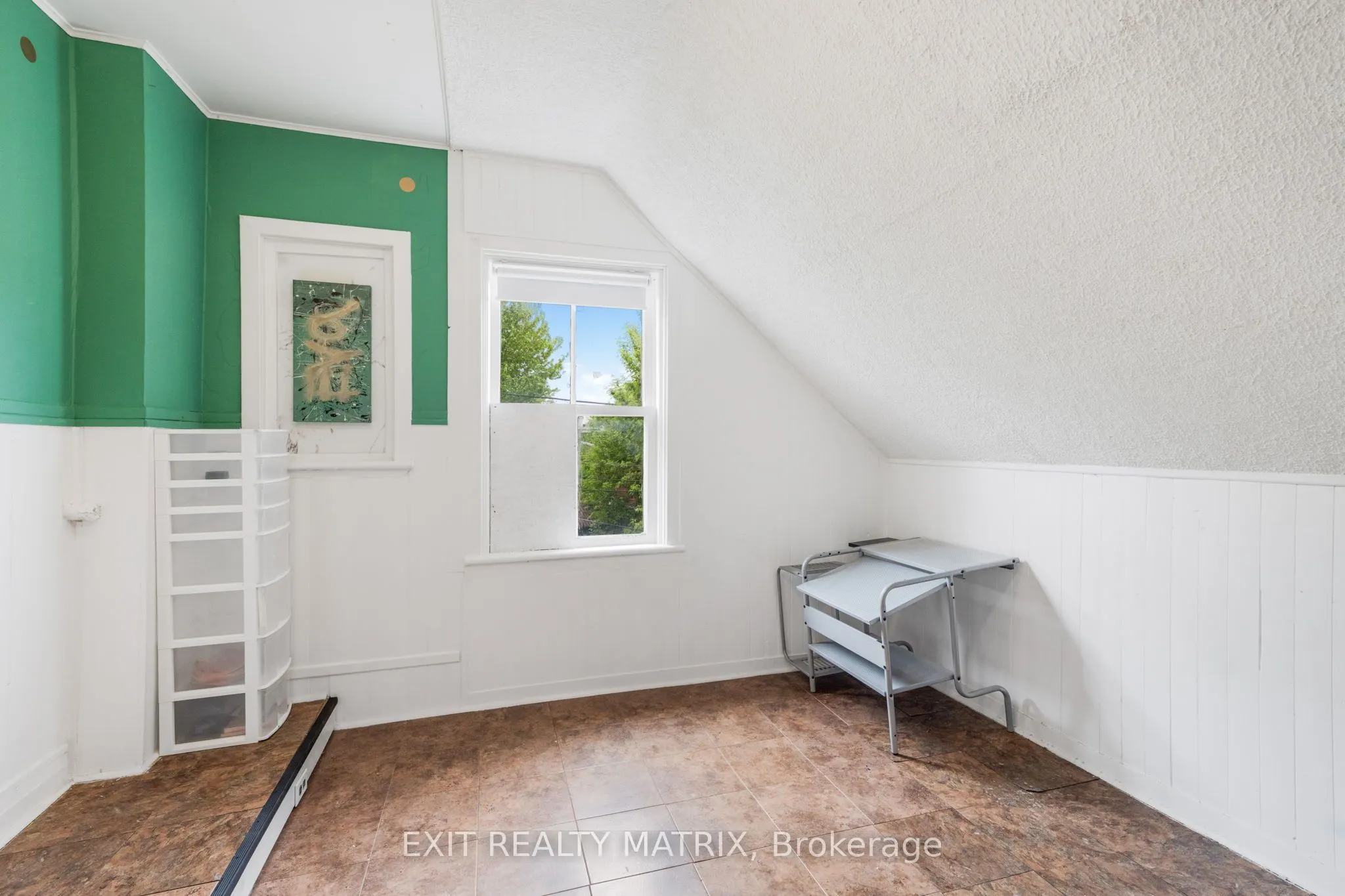 235-237 Guigues Avenue
