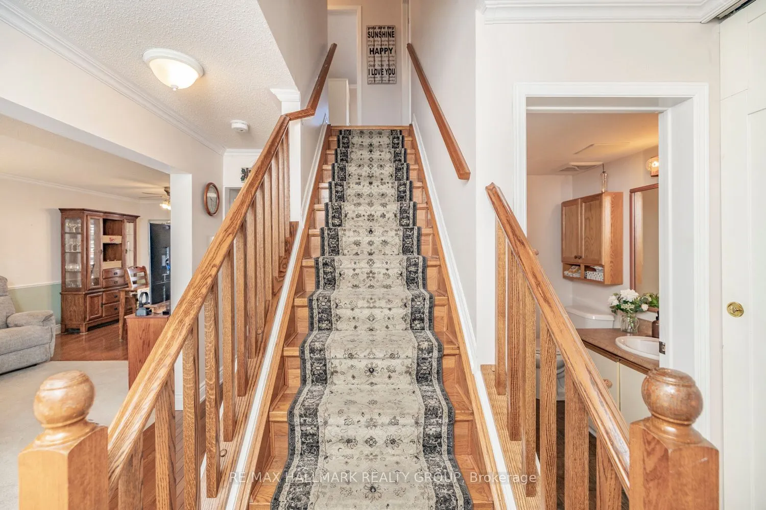 1717 Tache Way