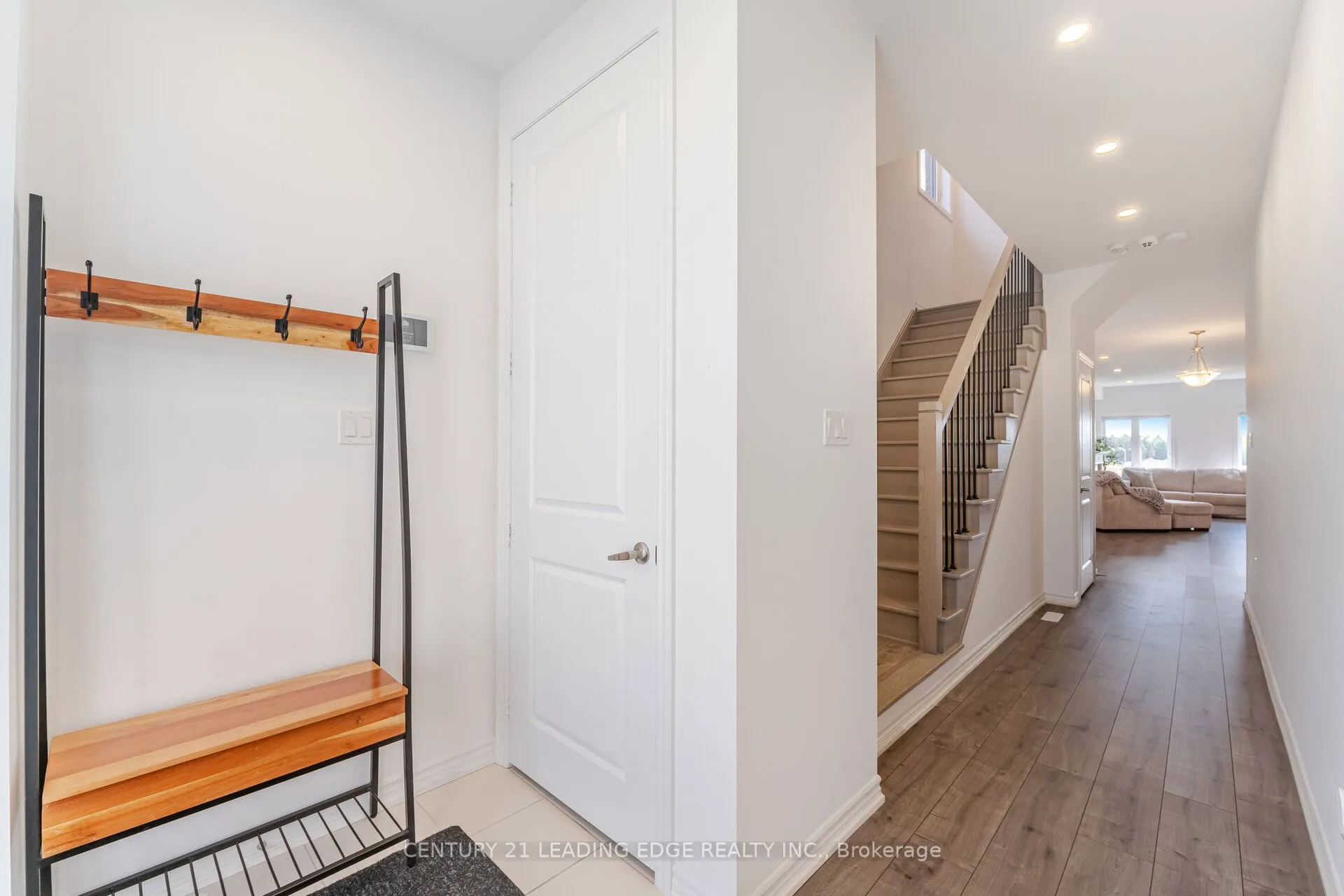 307 Ridley Crescent