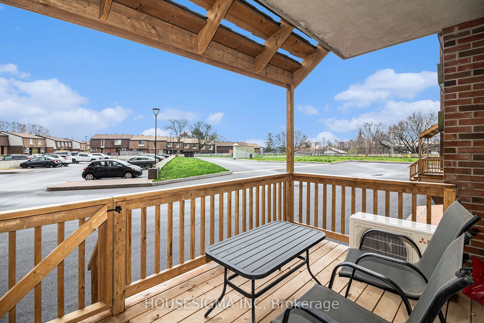 915 Elmsmere Road, #113