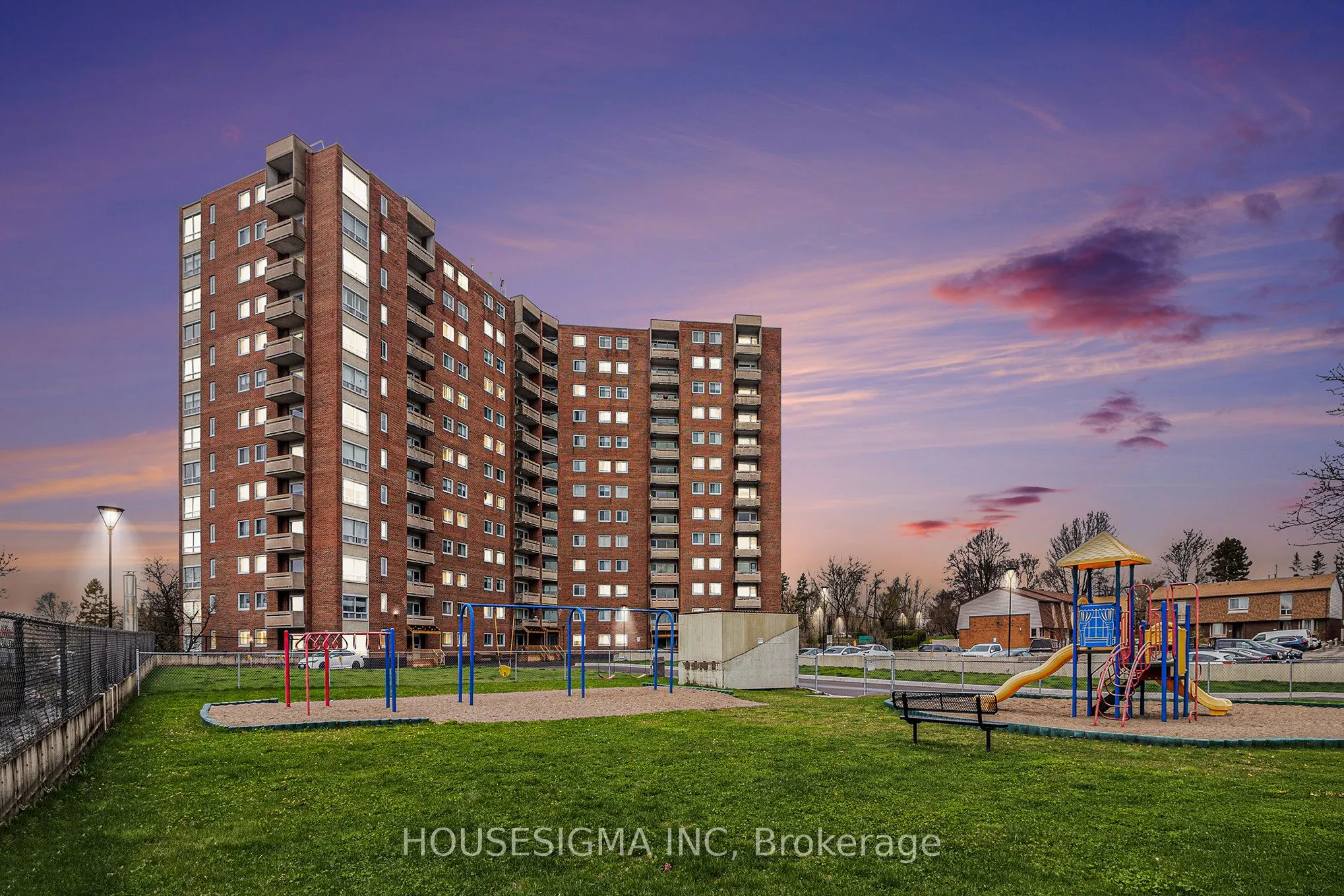 915 Elmsmere Road, #113