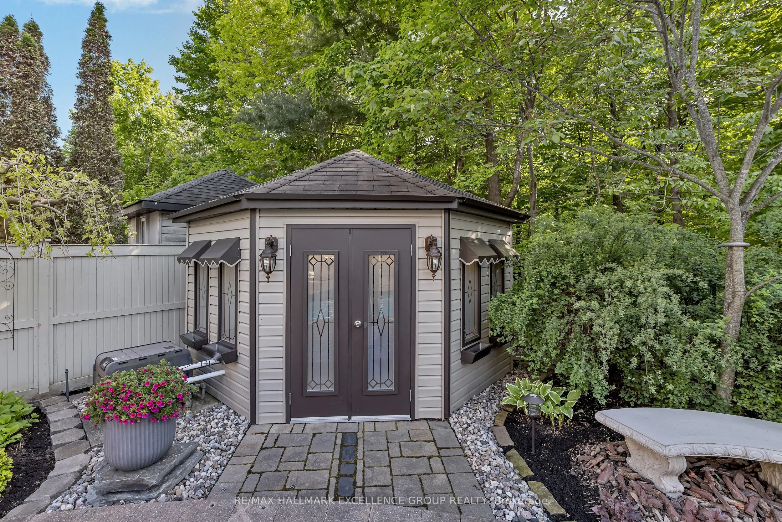 519 Emerald Street