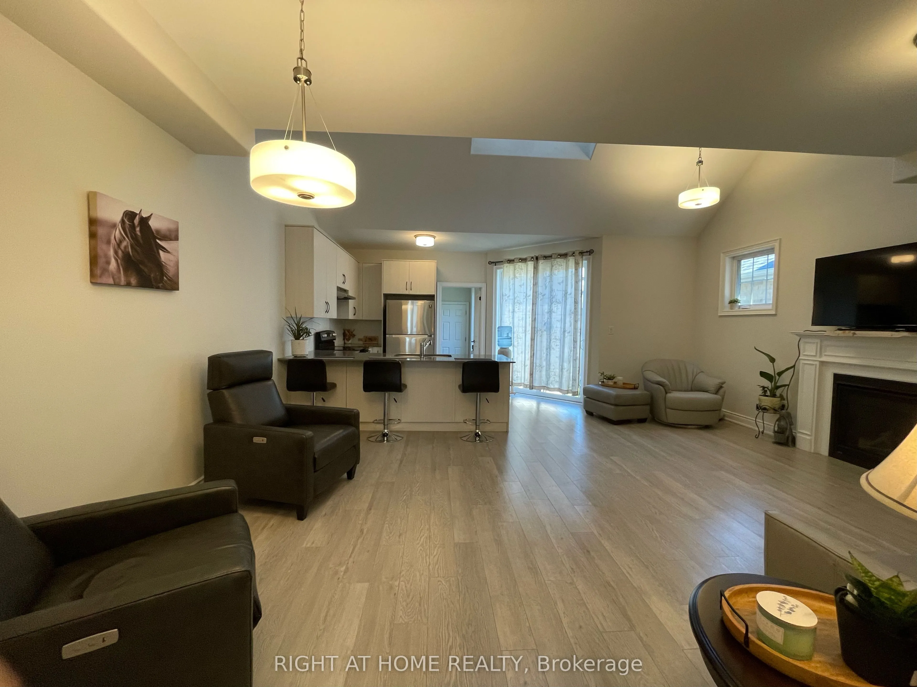 292 Noftall Gardens