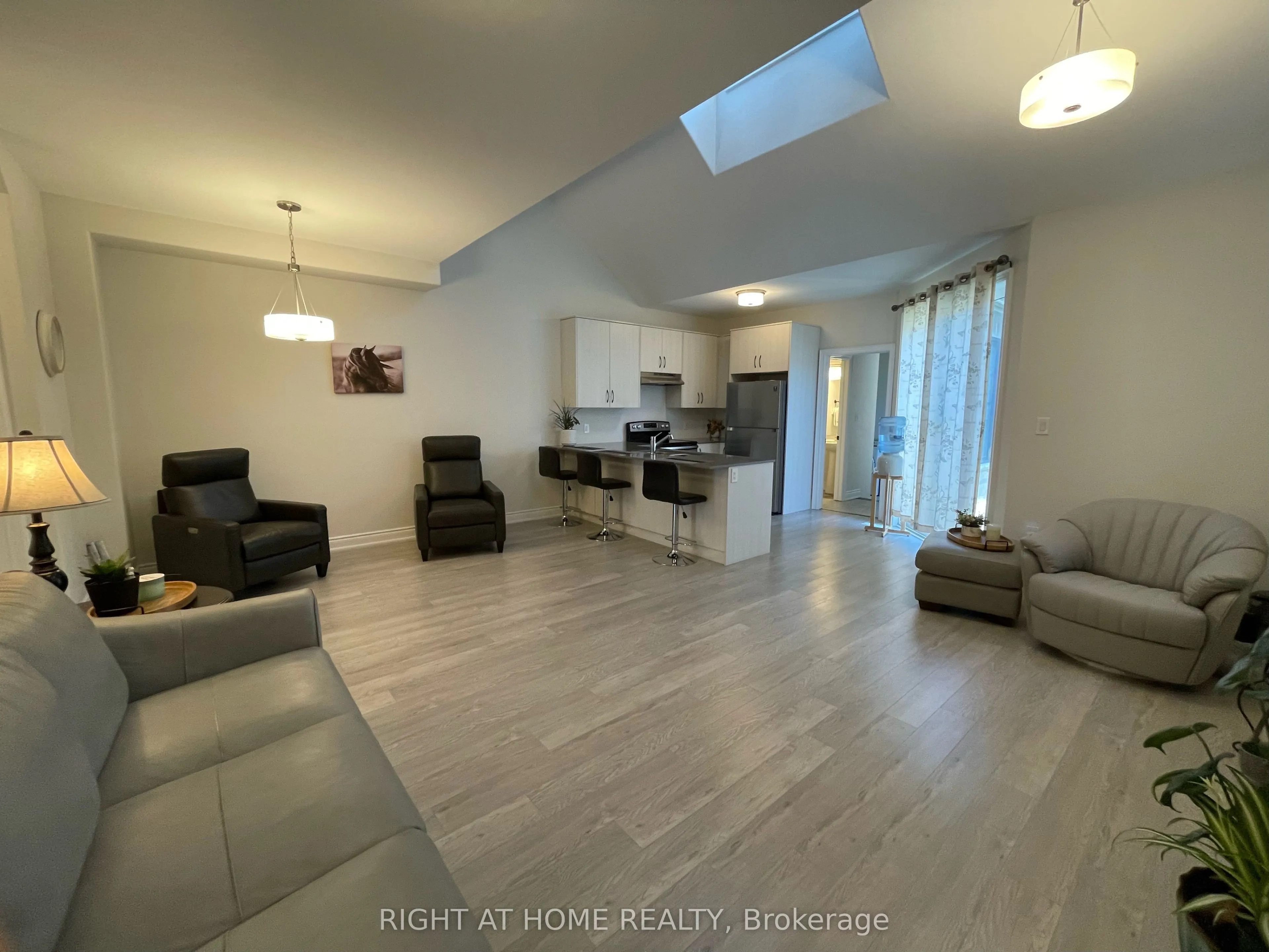 292 Noftall Gardens