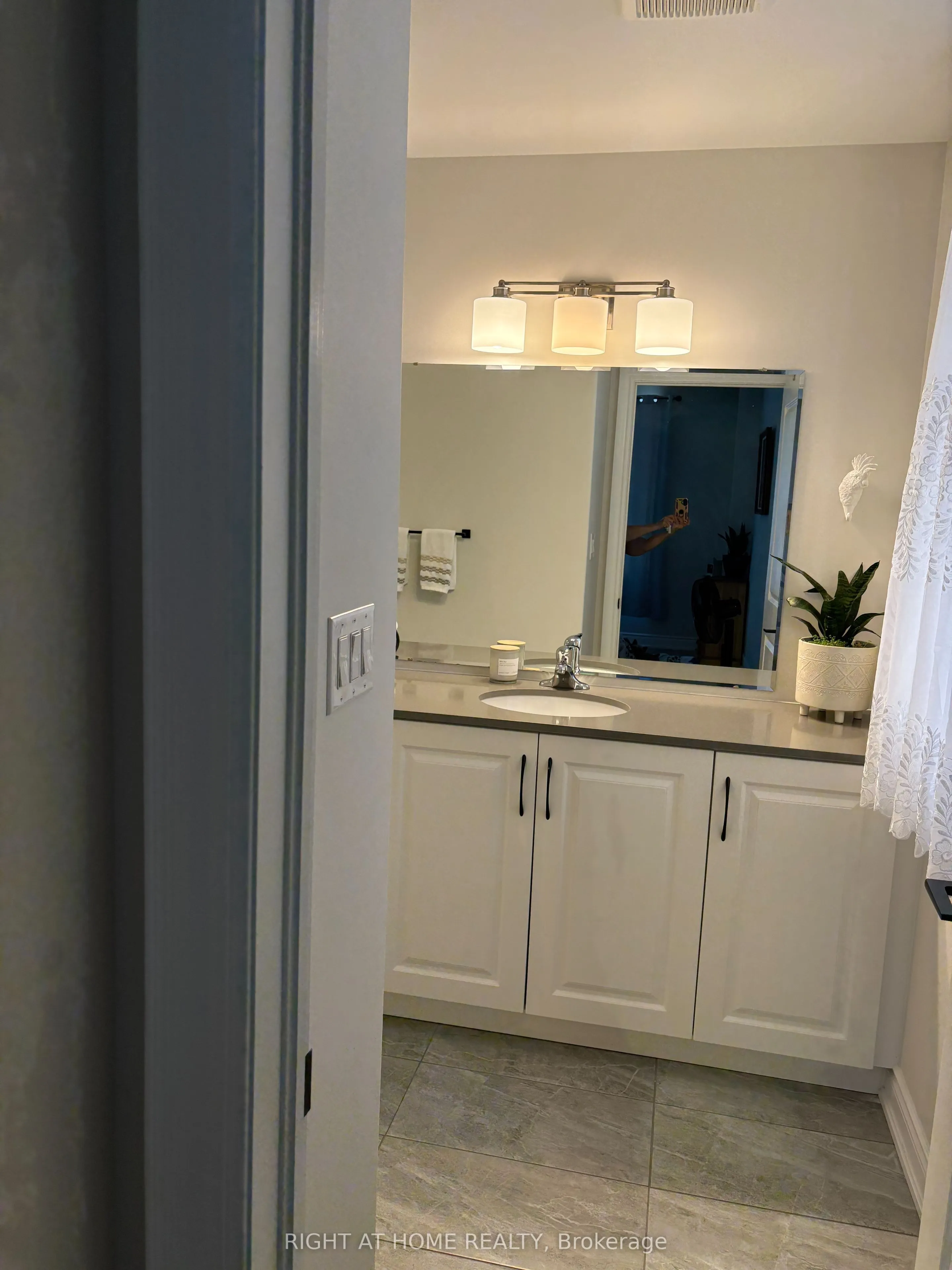 292 Noftall Gardens