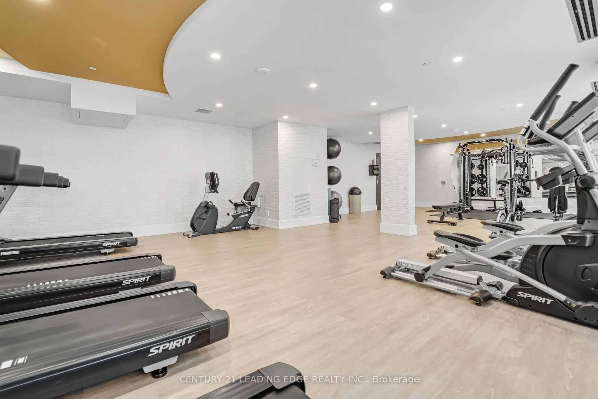460 Dundas Street E, #313