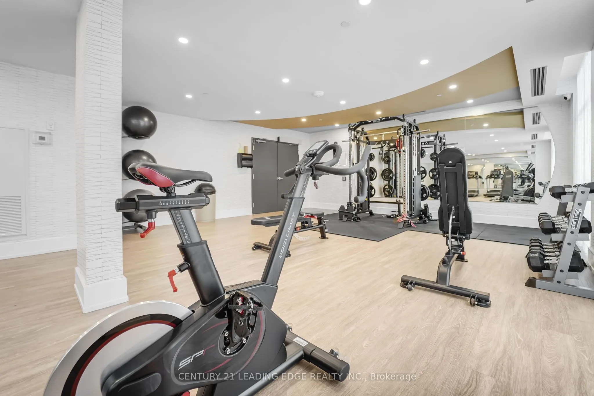 460 Dundas Street E, #313