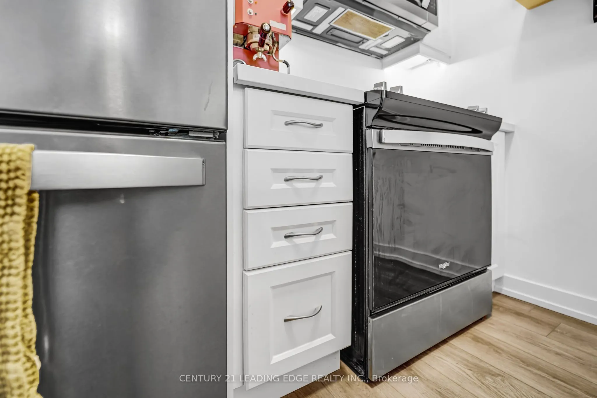 460 Dundas Street E, #313