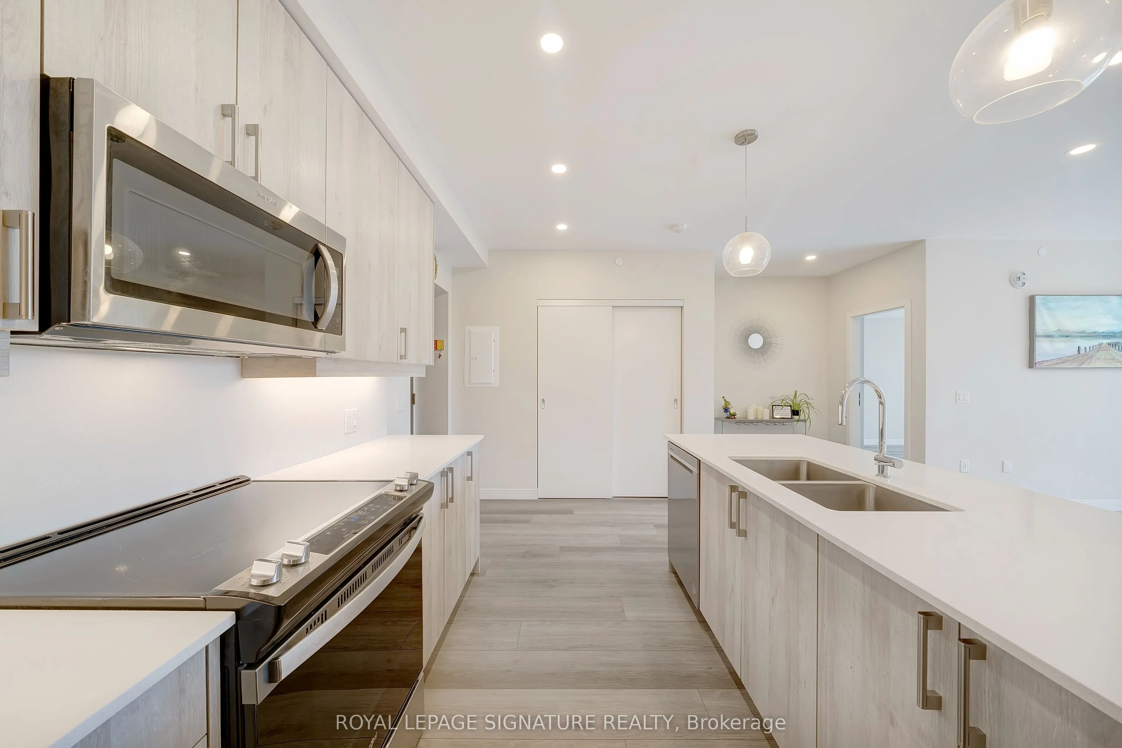 118 West Street #502