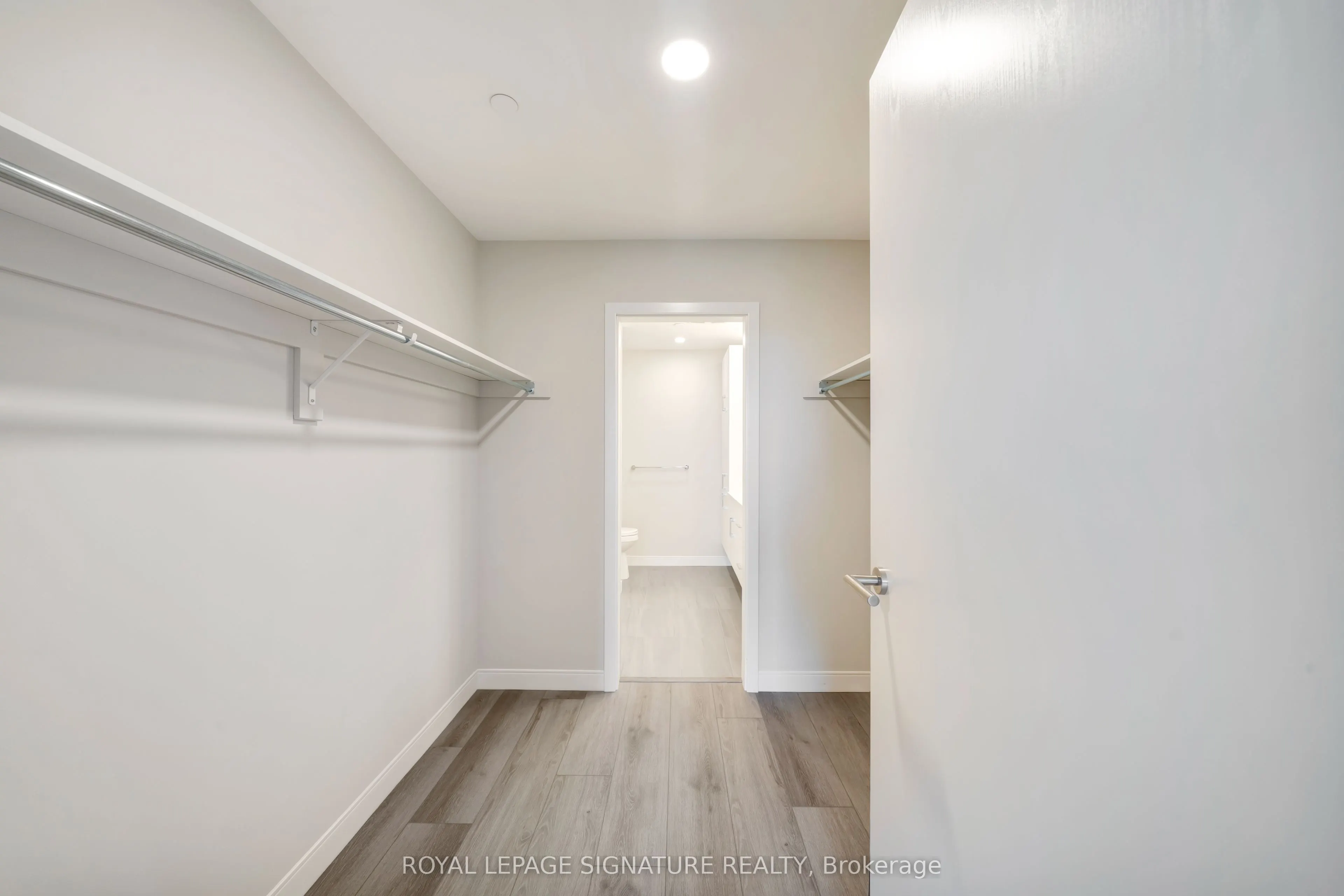 118 West Street #502