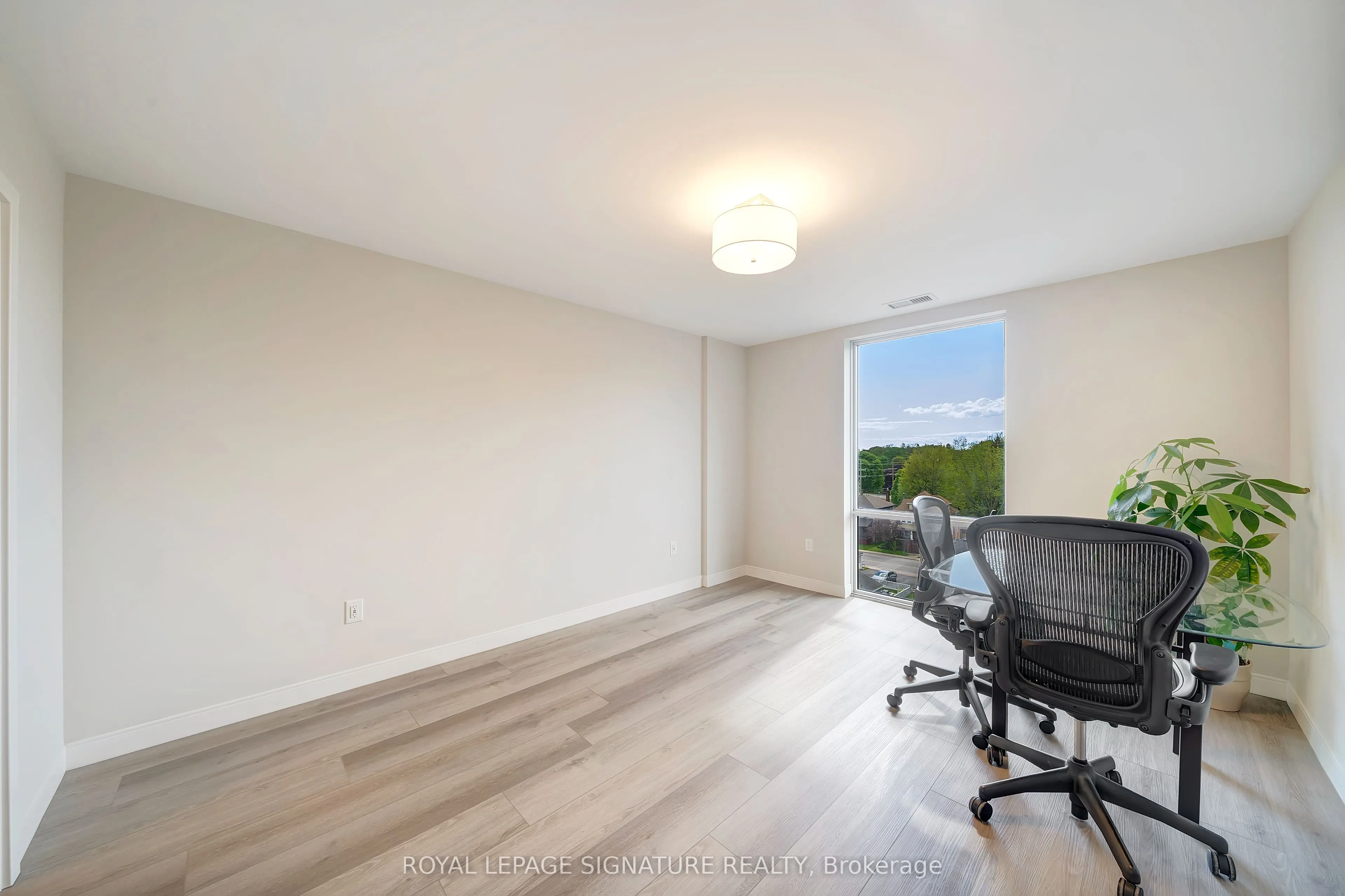 118 West Street #502