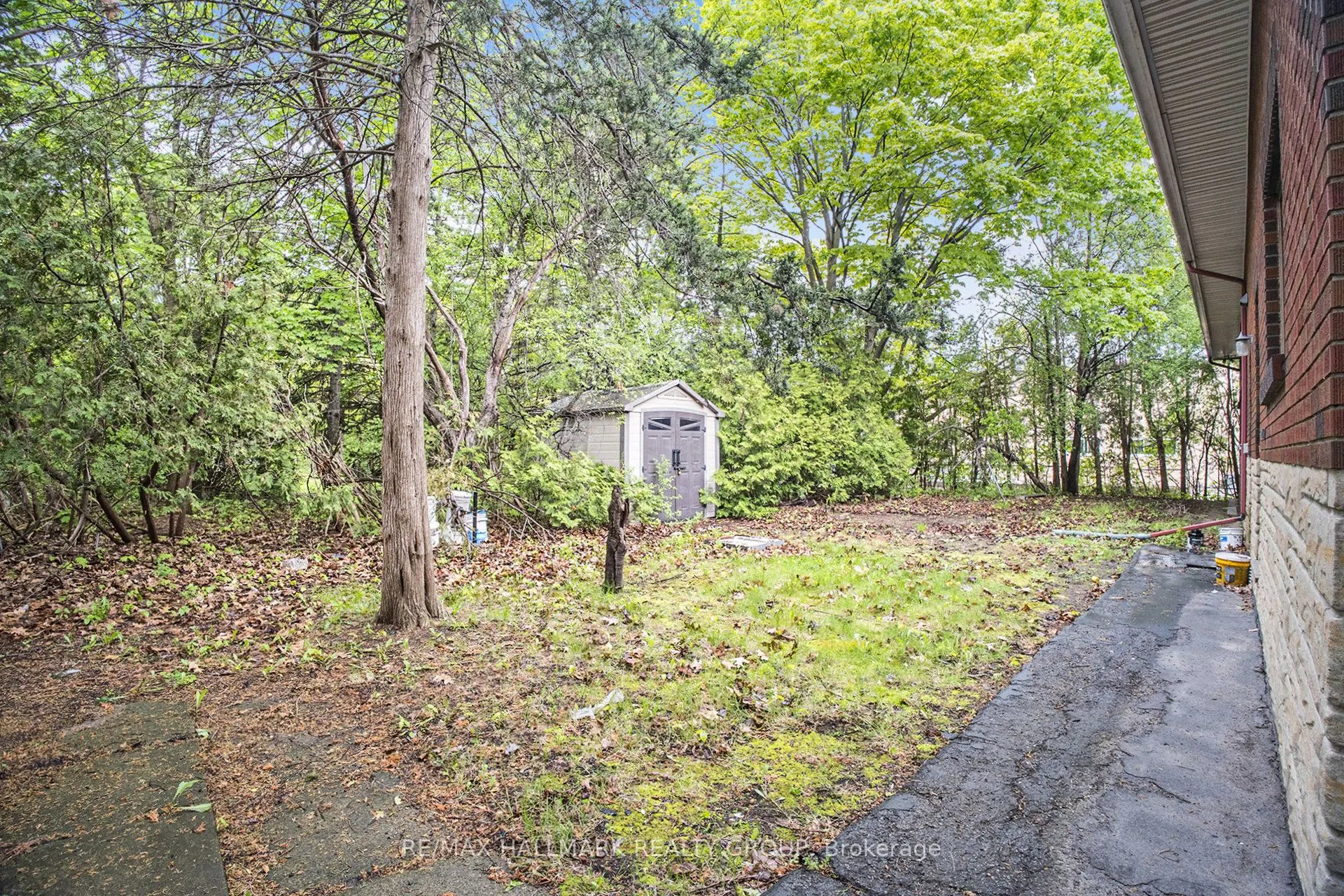 1128 Cummings Avenue