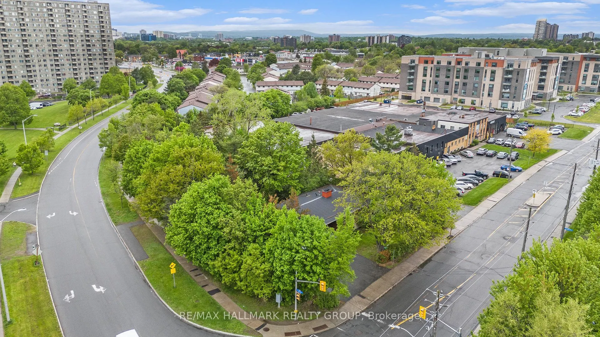 1128 Cummings Avenue