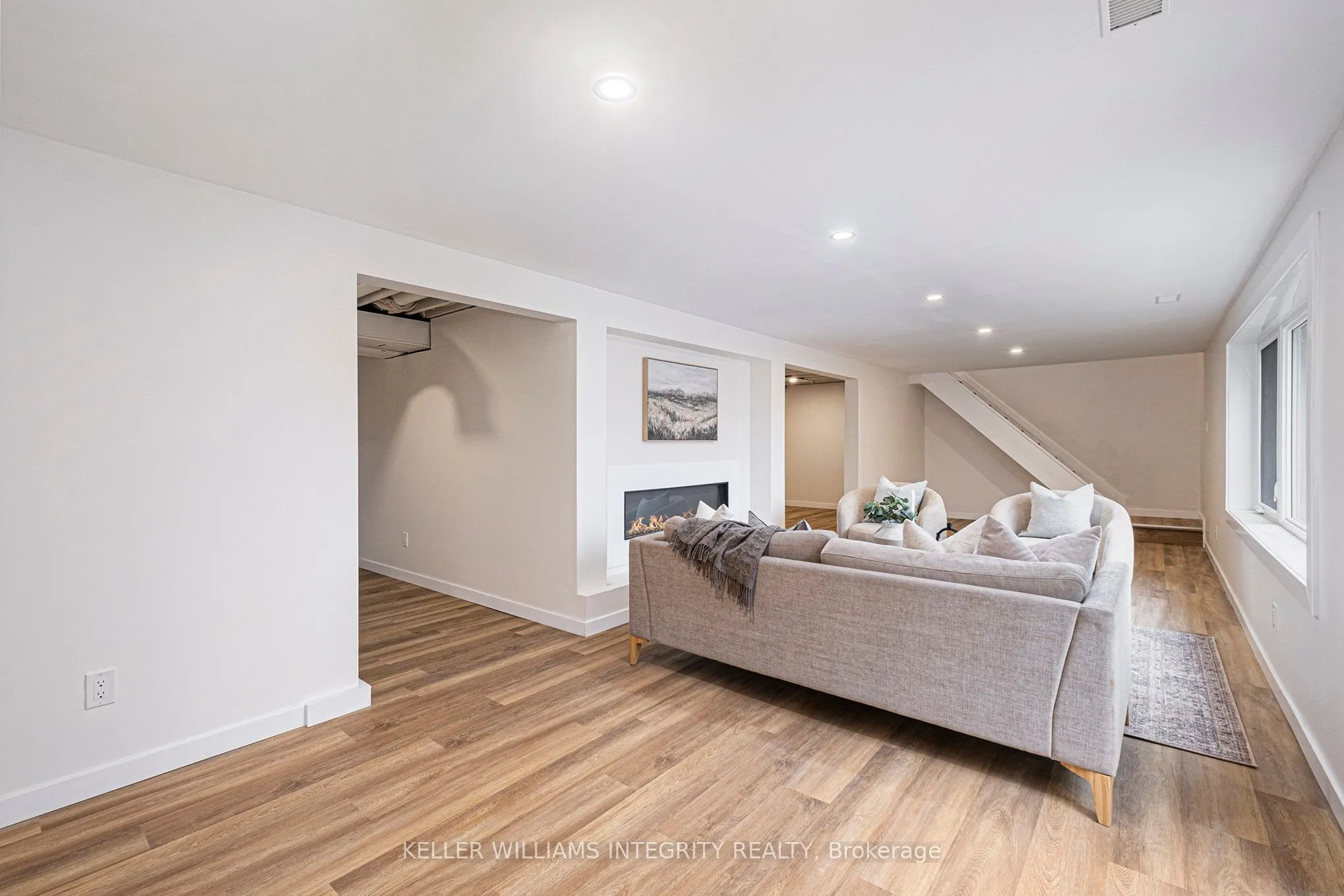 17 Lockview Road