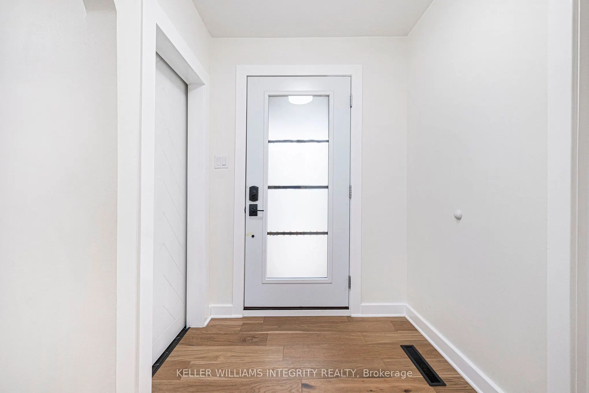 17 Lockview Road