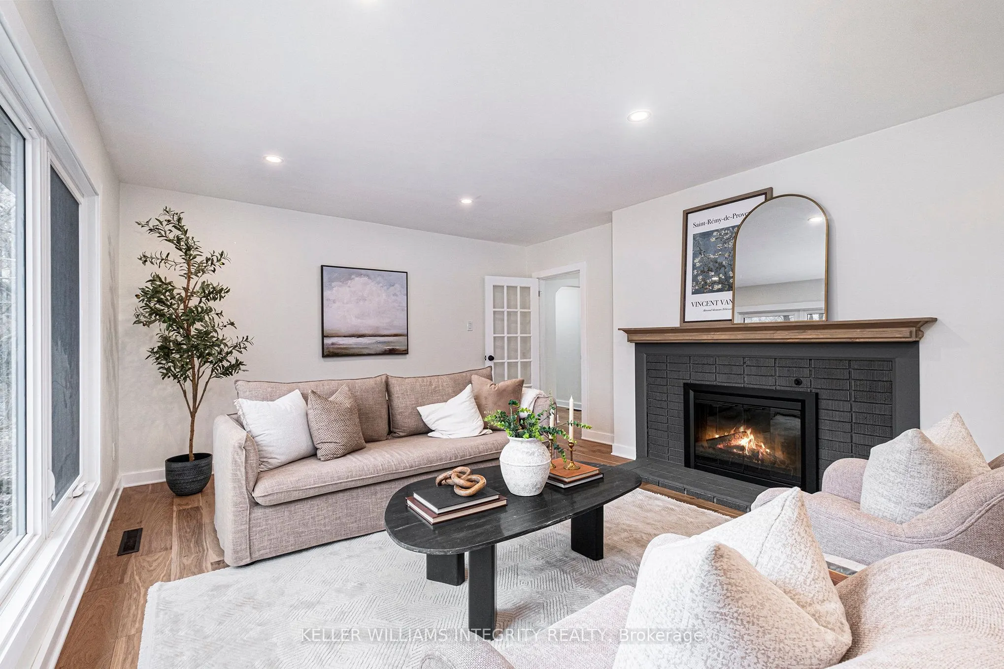 17 Lockview Road