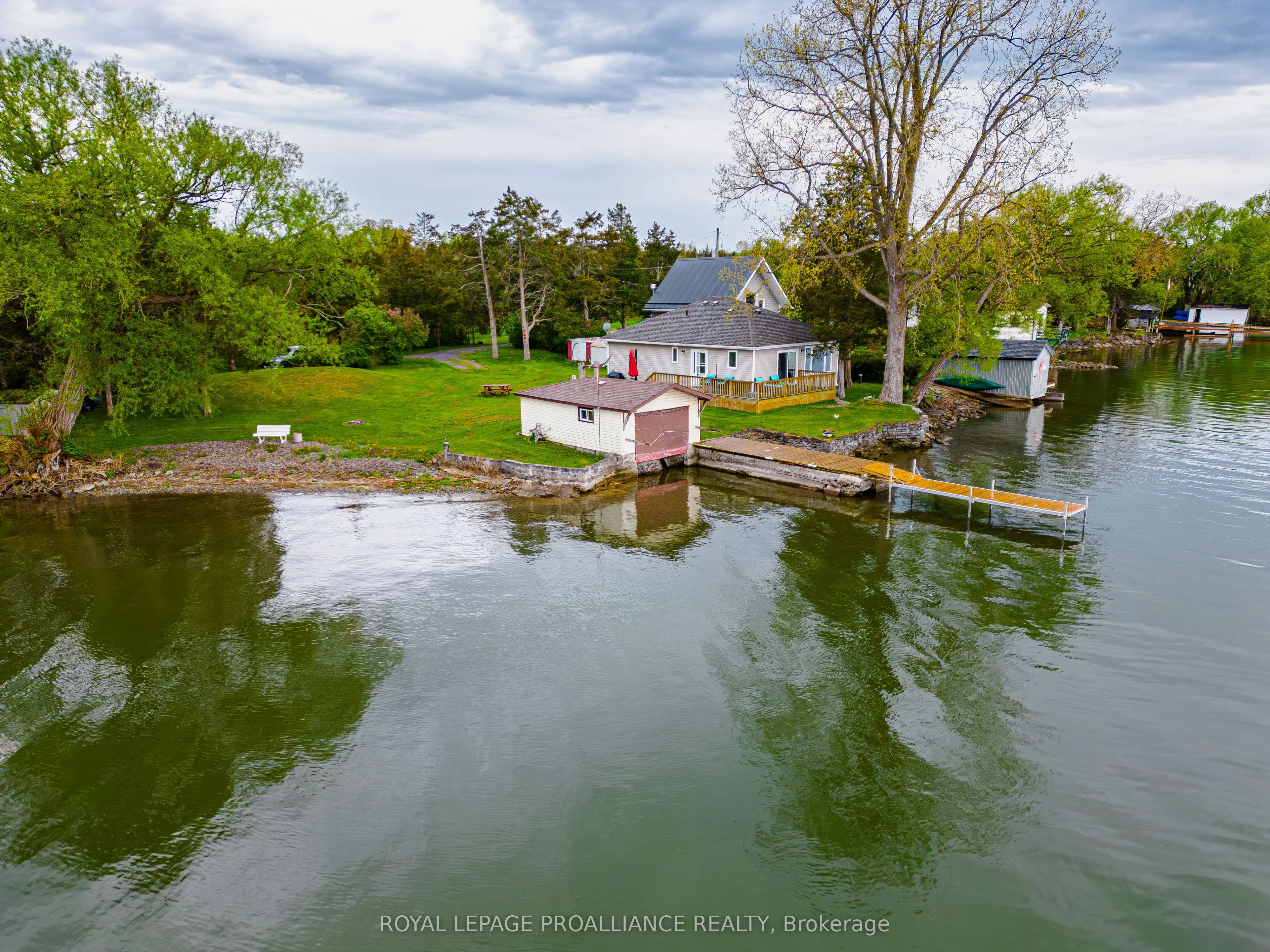 541G South Shore Road