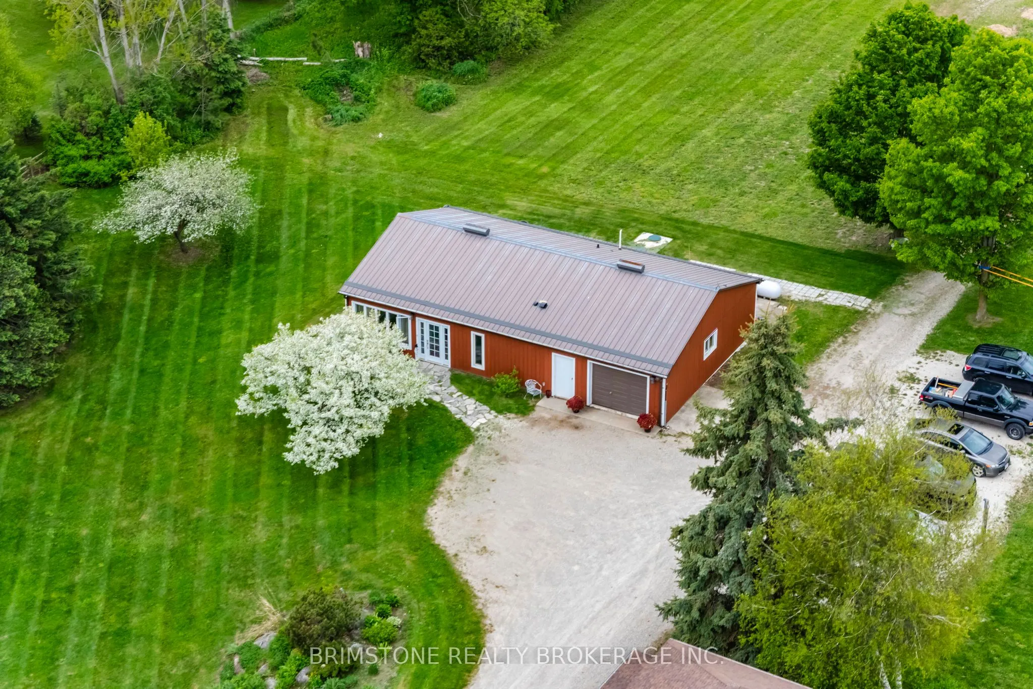 936488 Dufferin Cty Road 18 Road E