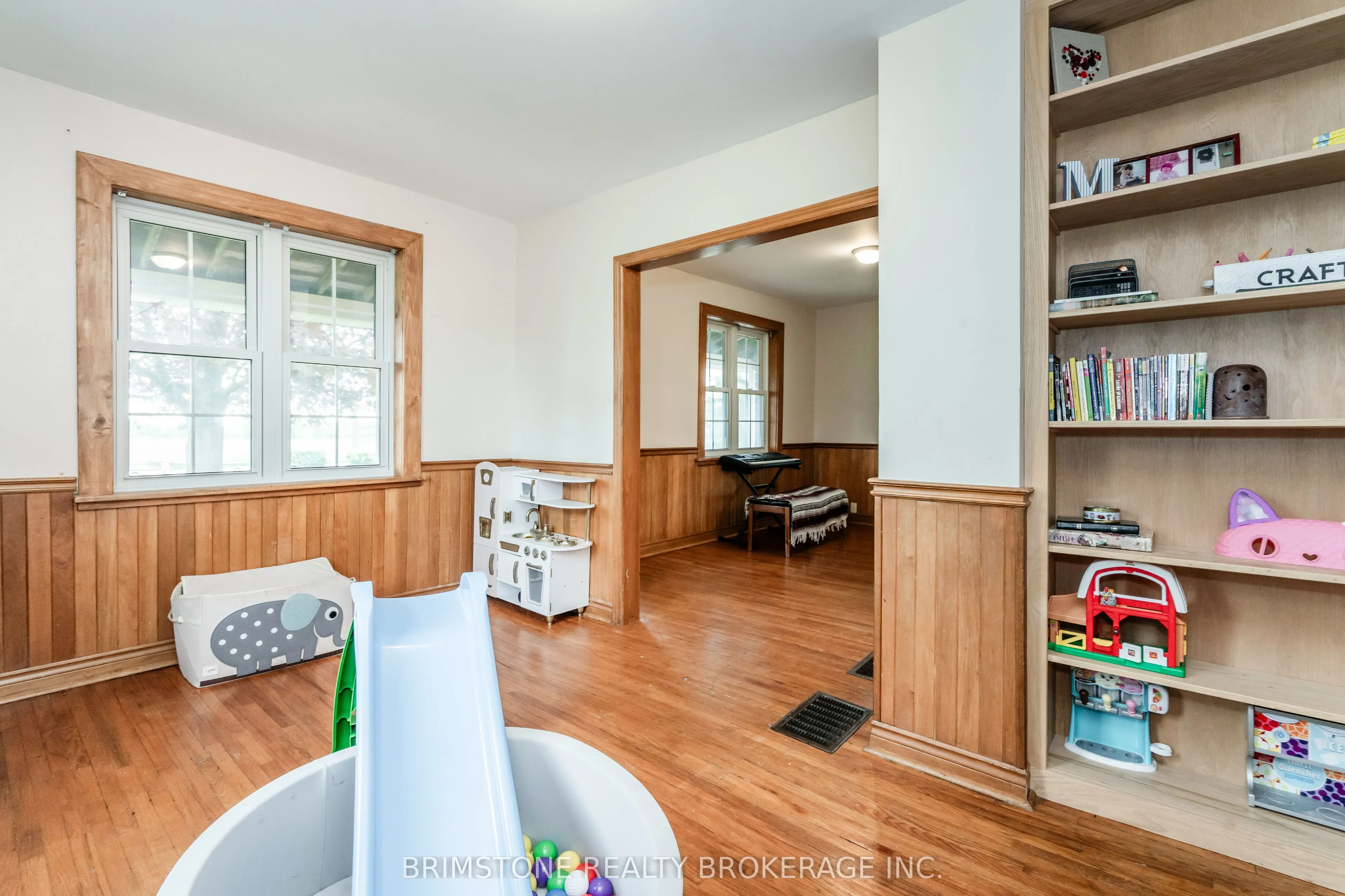 936488 Dufferin Cty Road 18 Road E