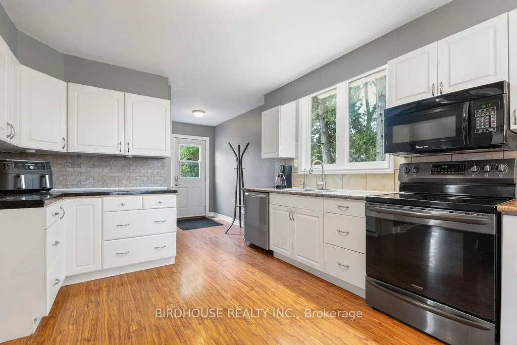 1393 Killarney Bay Road