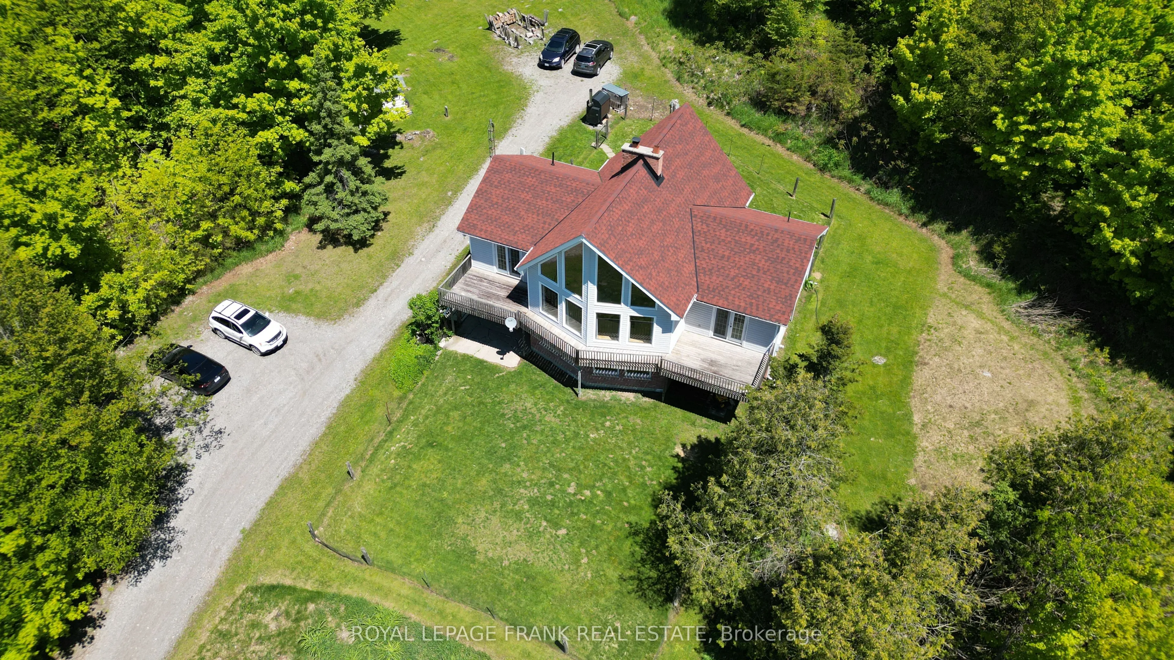 884 Centre Line Road