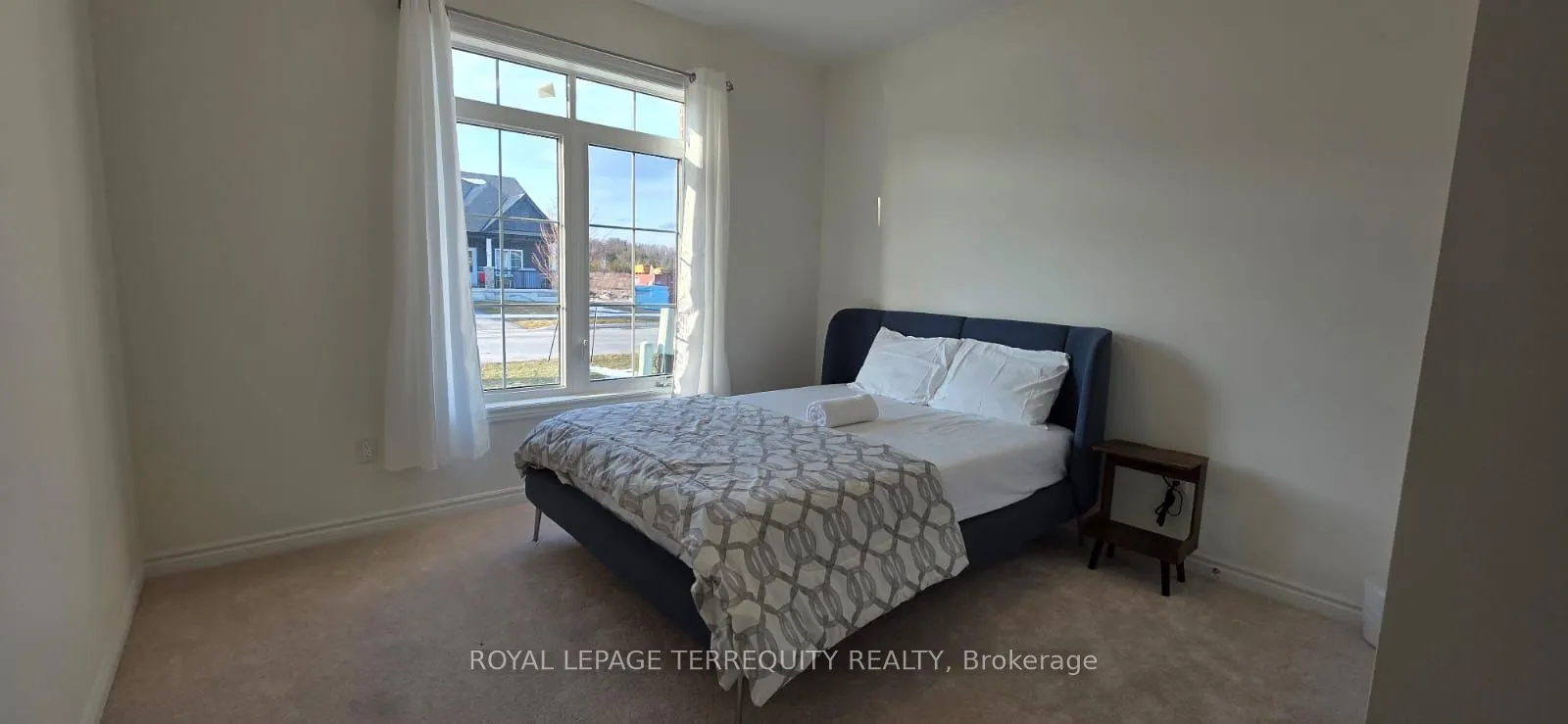 37 Hillcroft Way