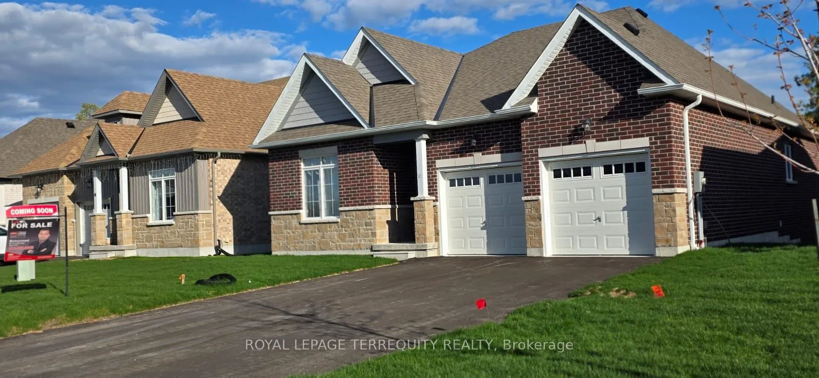 37 Hillcroft Way