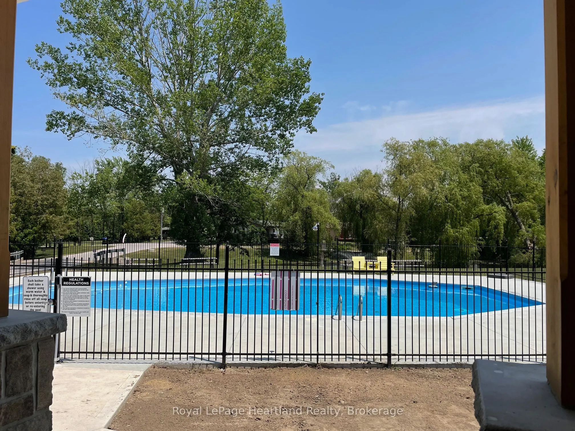 16 BLOOMSBURY Drive, #16