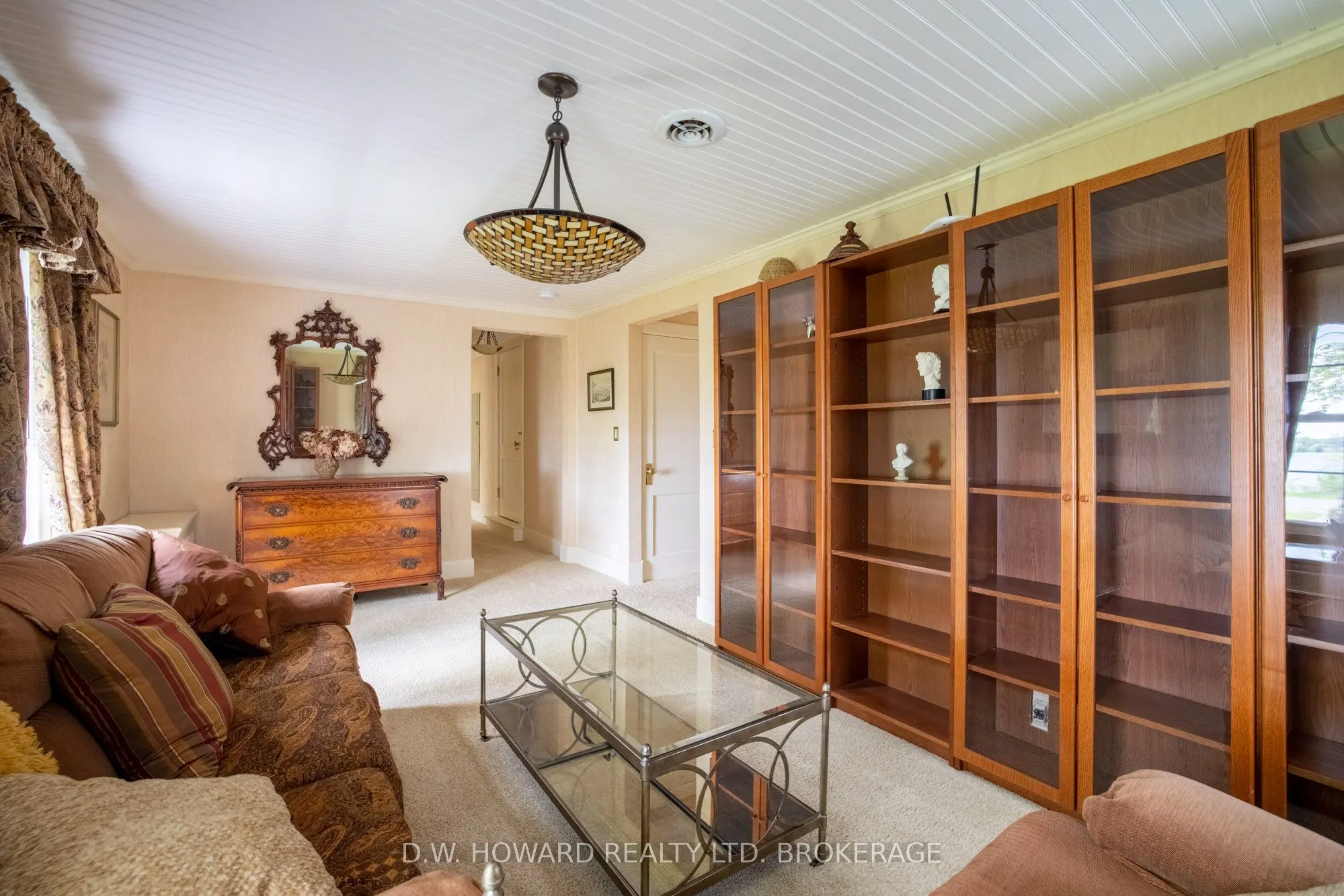3689 Niagara Boulevard