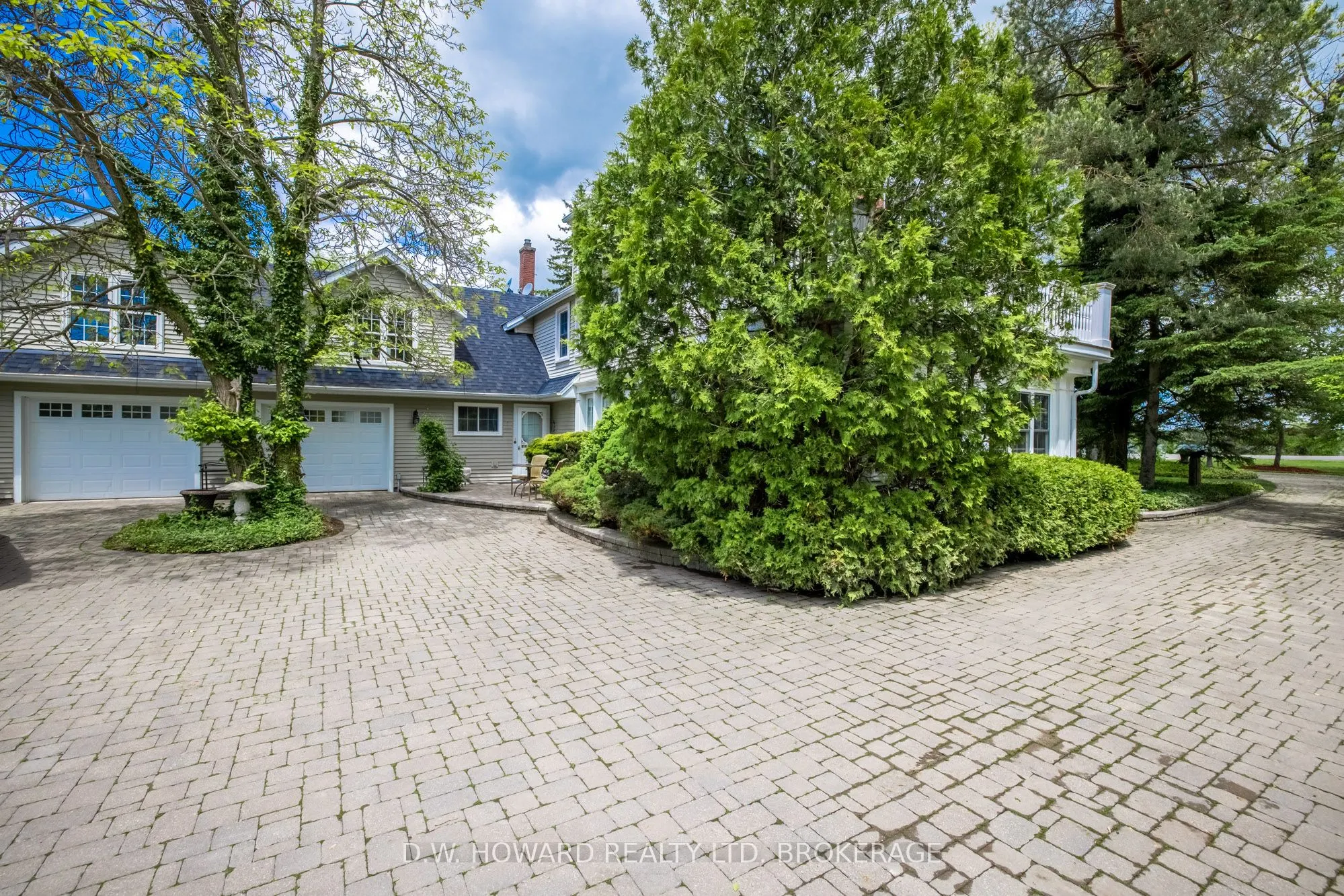 3689 Niagara Boulevard