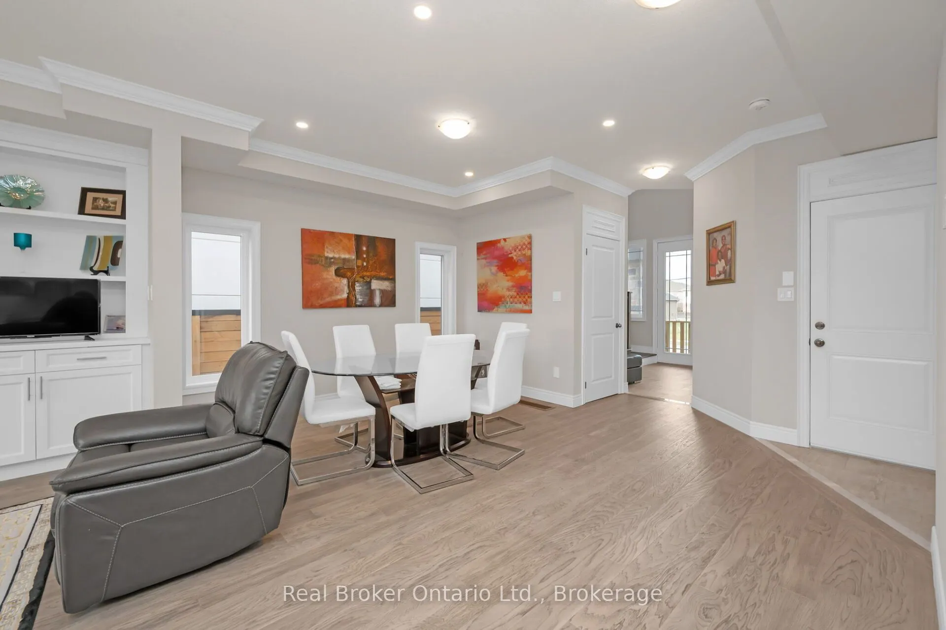61 Eleanor Avenue