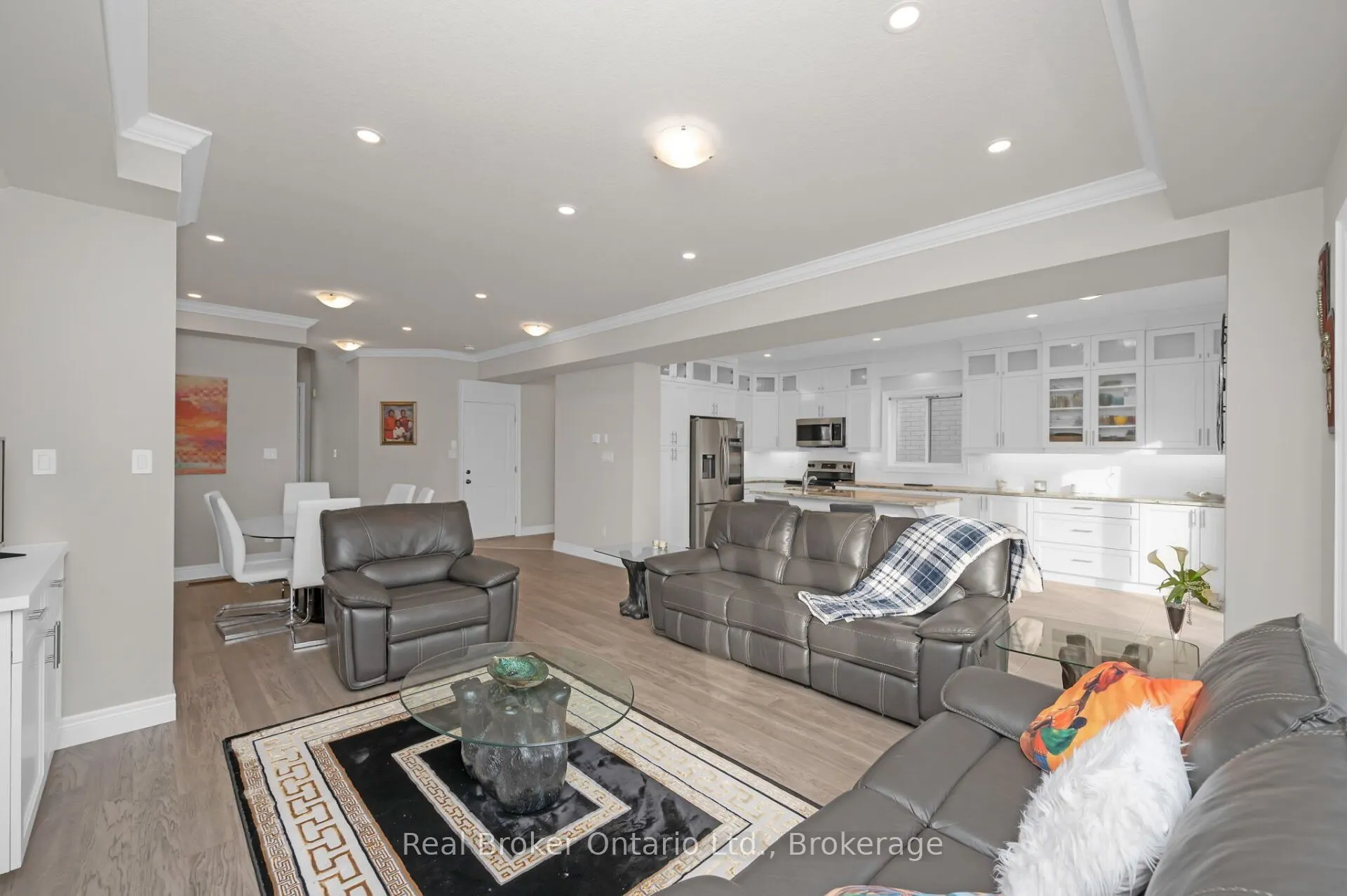 61 Eleanor Avenue