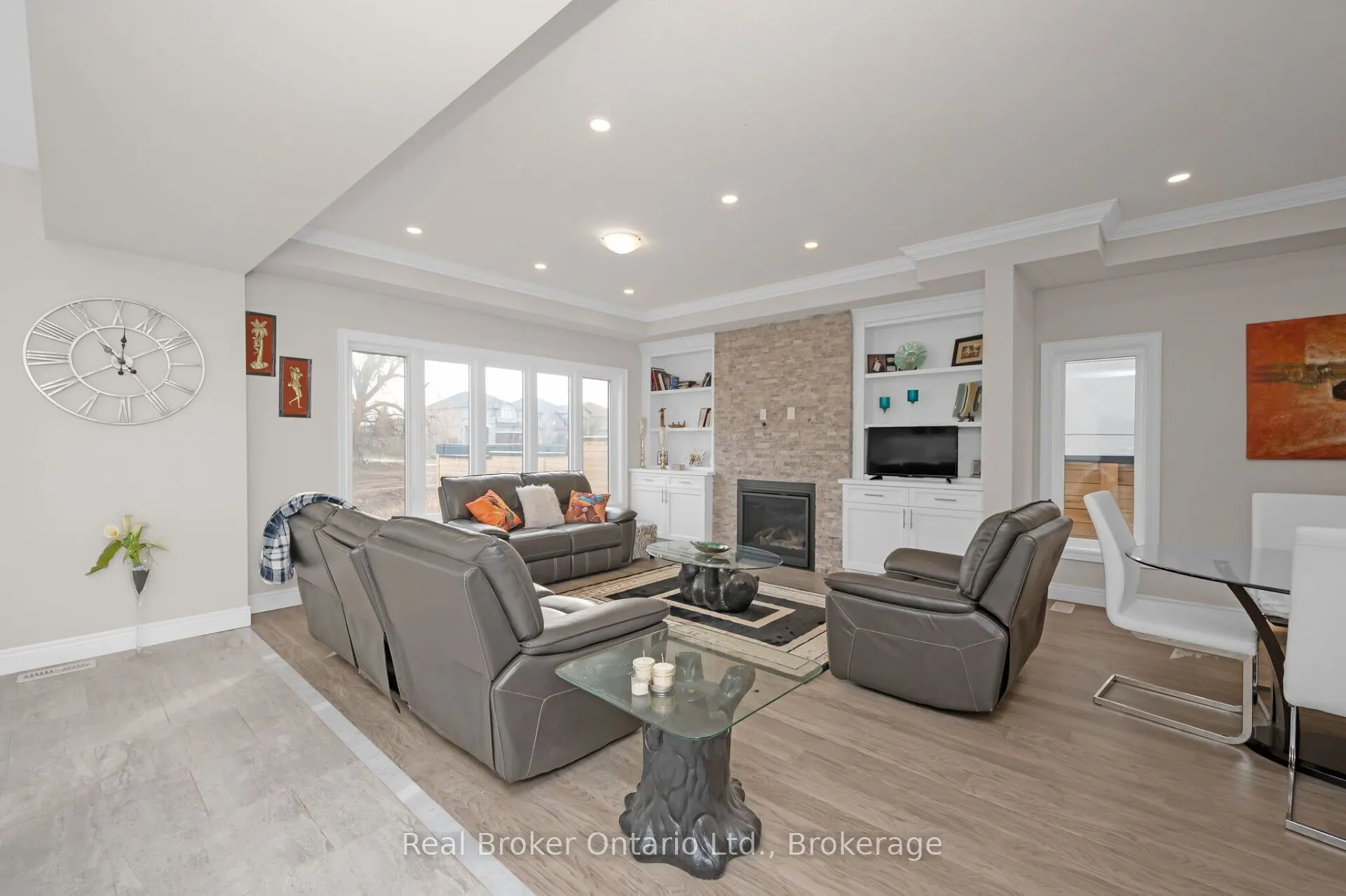 61 Eleanor Avenue