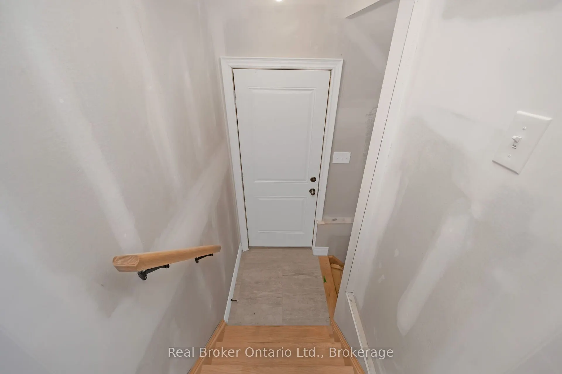 61 Eleanor Avenue