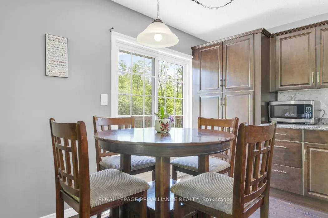 429 Elzevir Road
