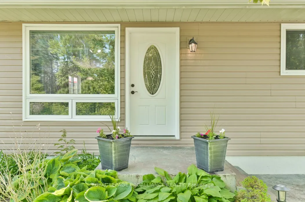 429 Elzevir Road