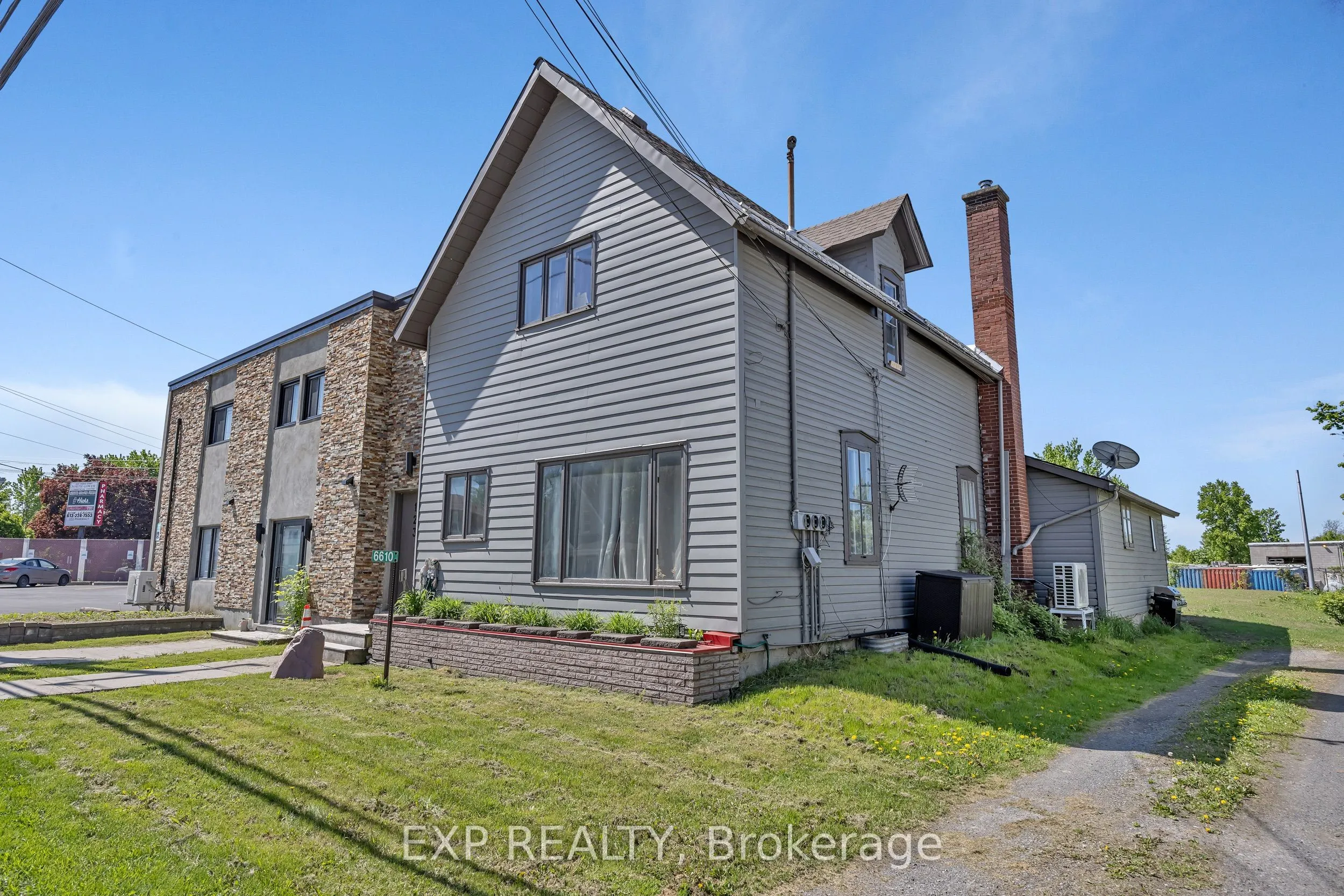 6610 FOURTH LINE Road