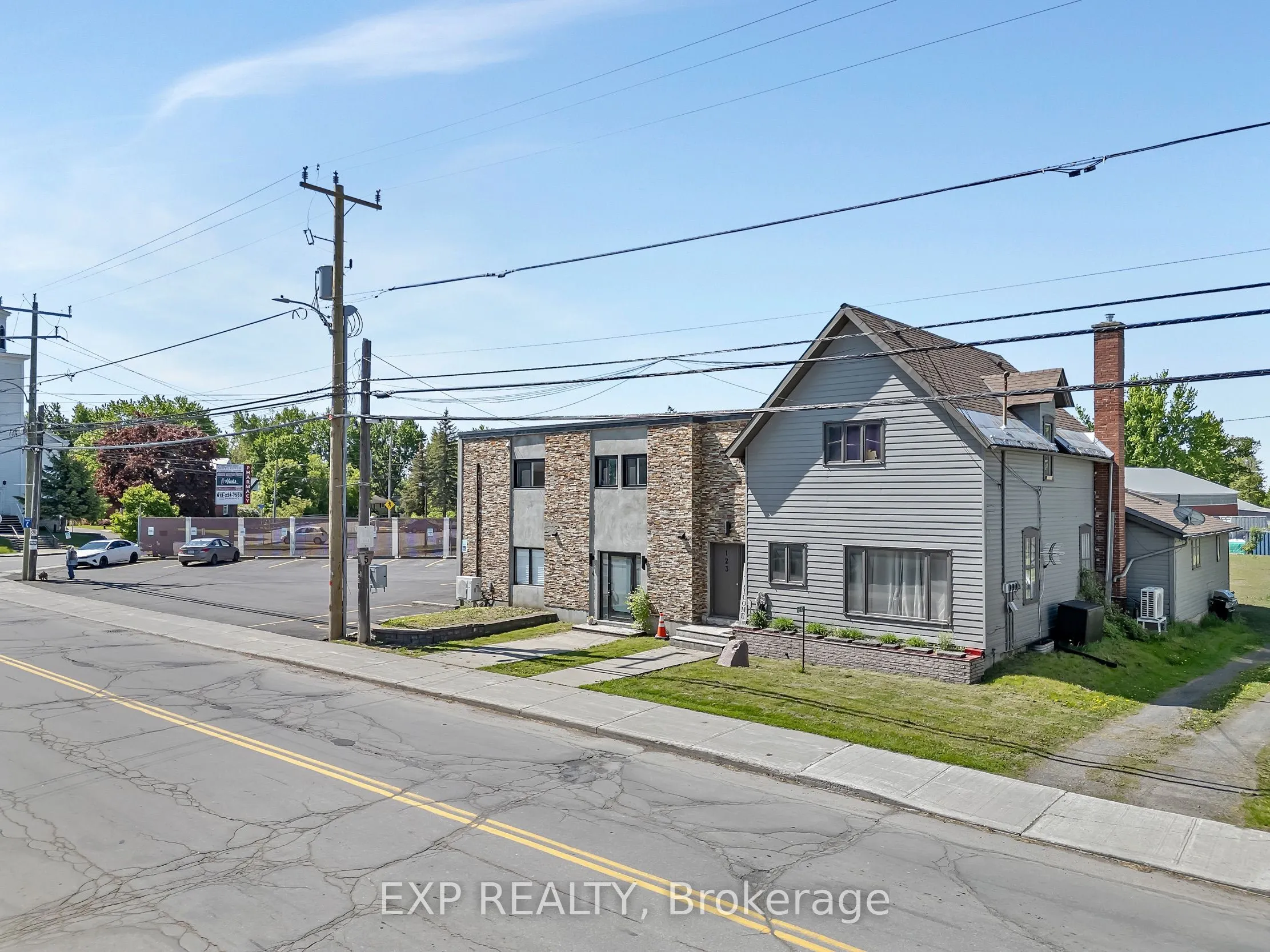 6610 FOURTH LINE Road