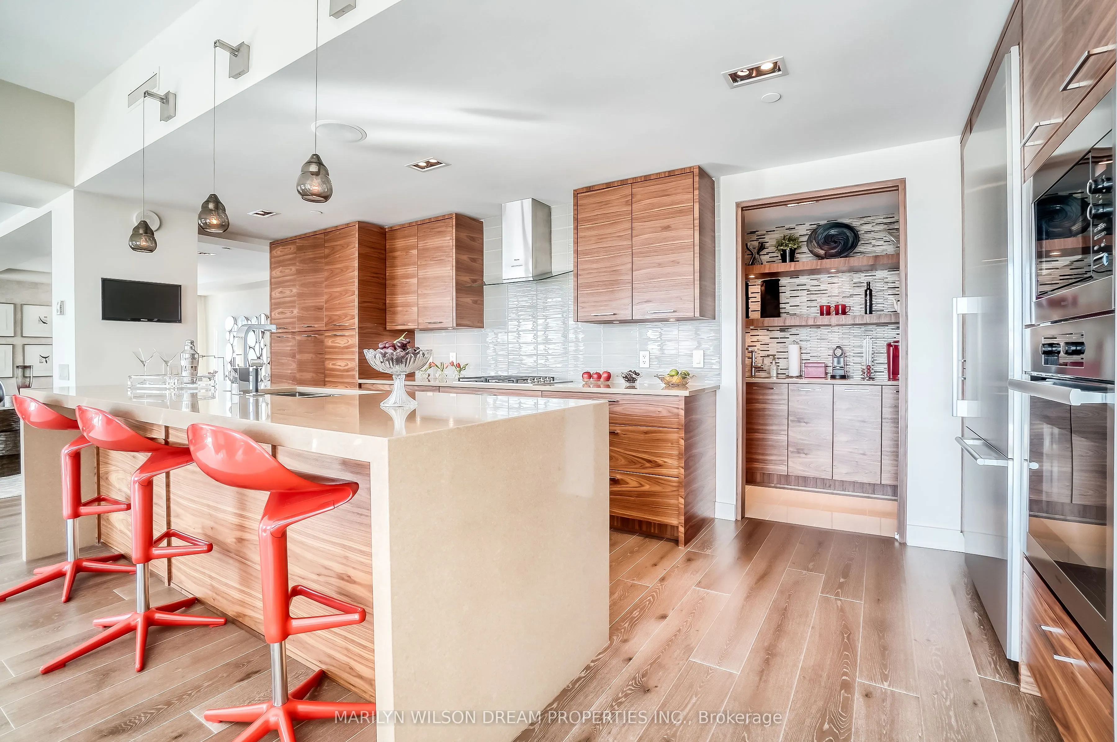 90 George Street, #1701