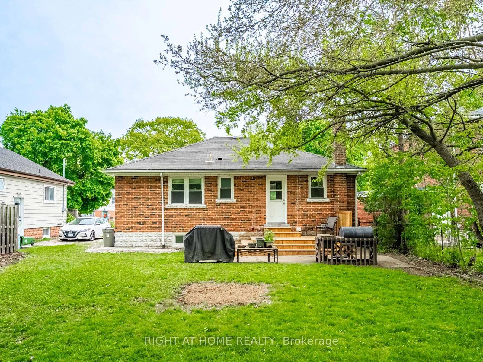 194 Cline Avenue S