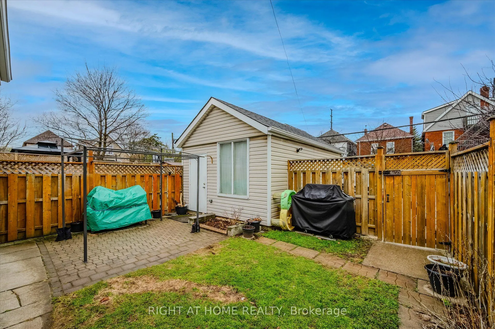51 Fairview Avenue