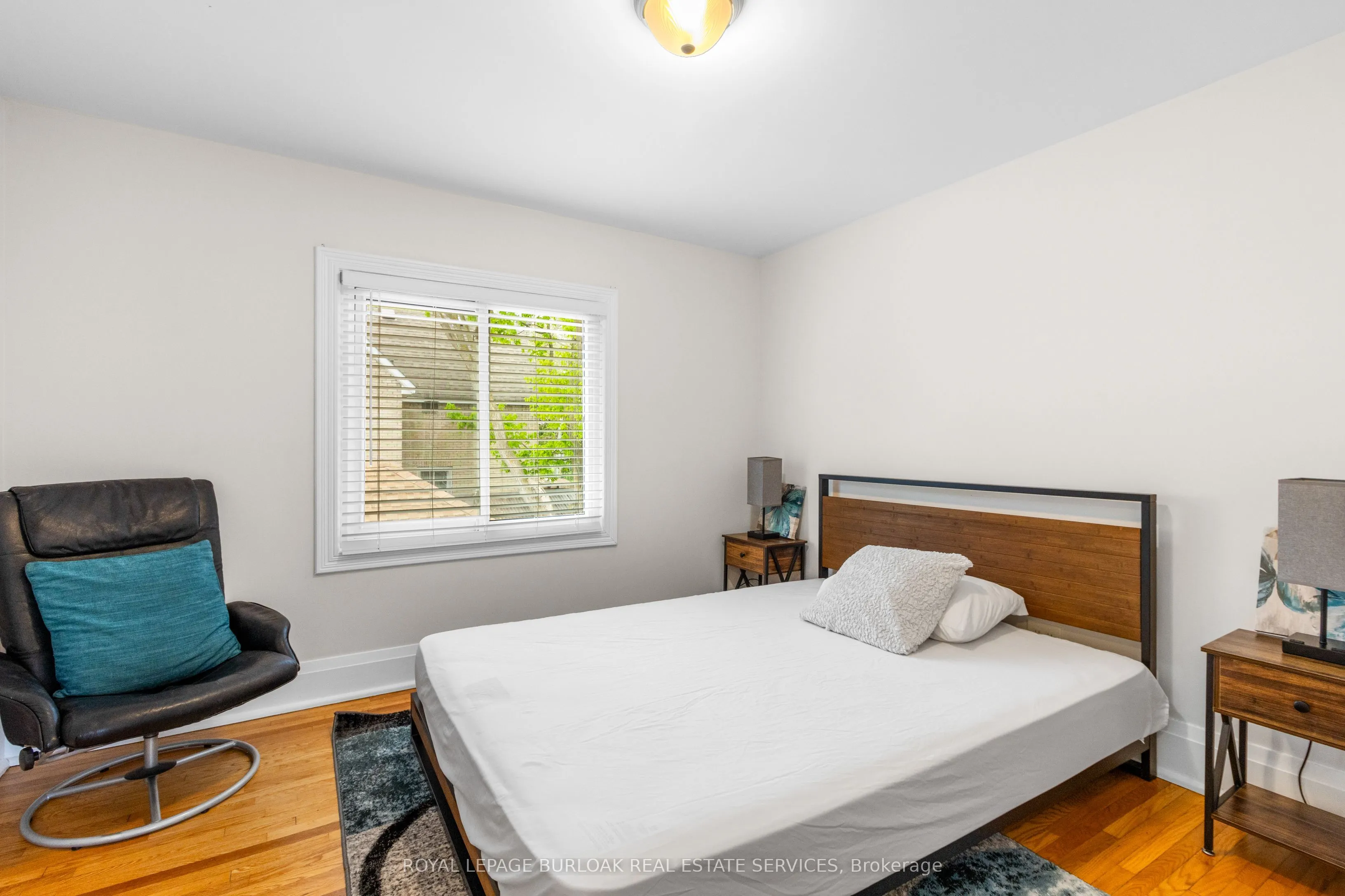 1144 4th Avenue W
