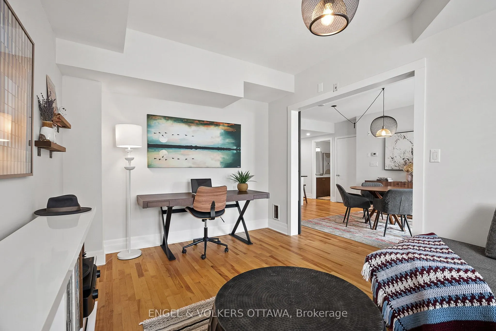 950 Marguerite Avenue, #107