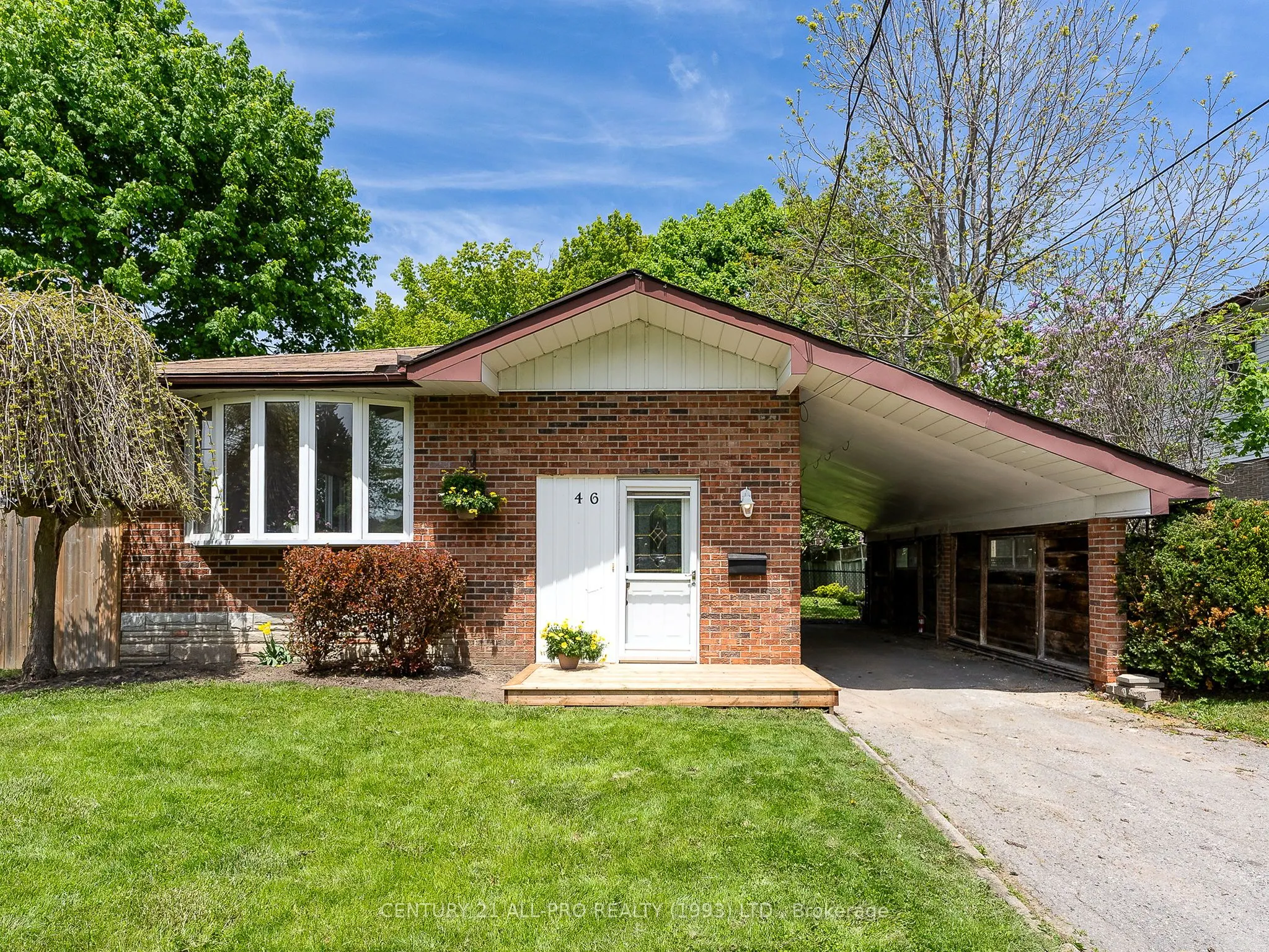 46 Meredith Crescent